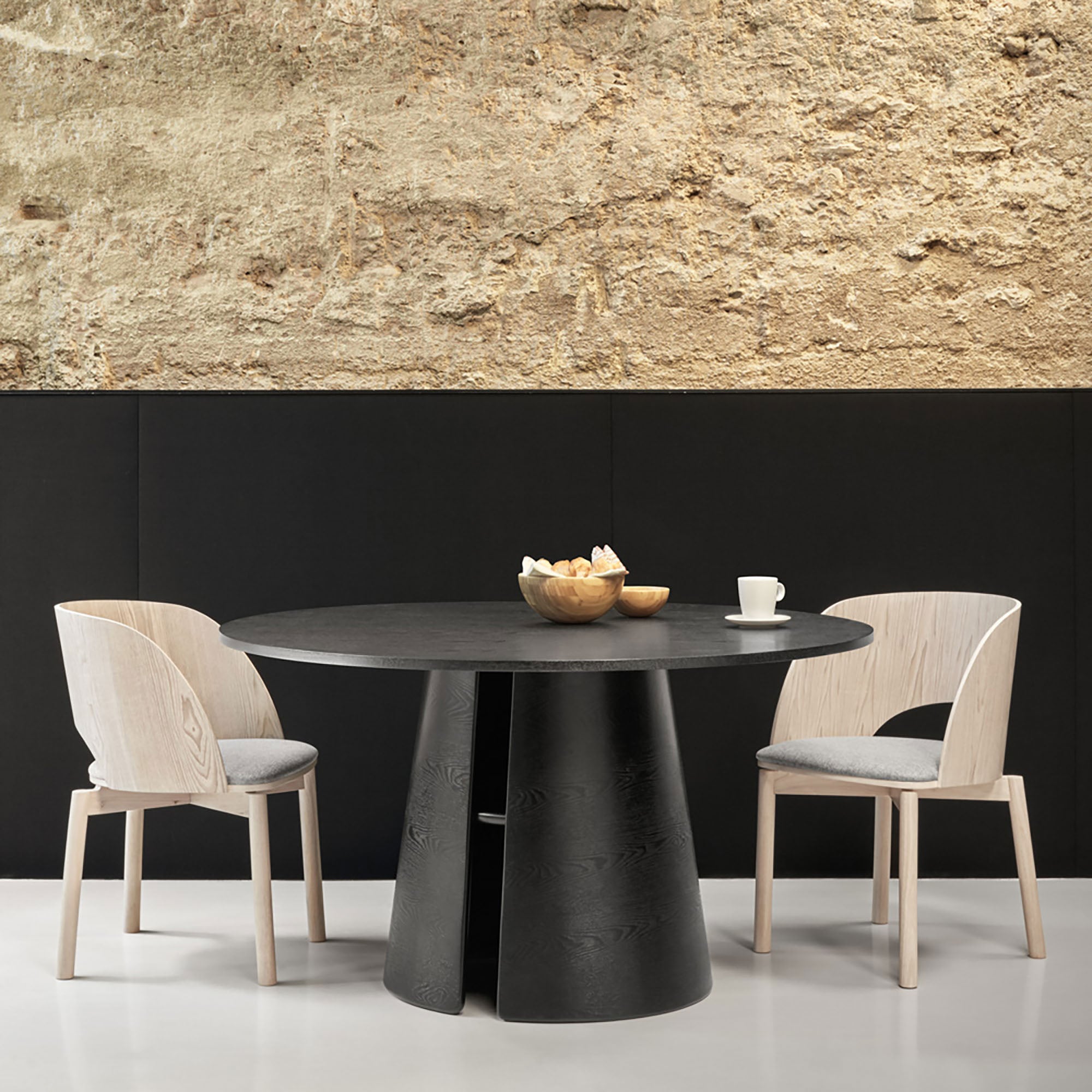 Round Table Cep 137Cm Black