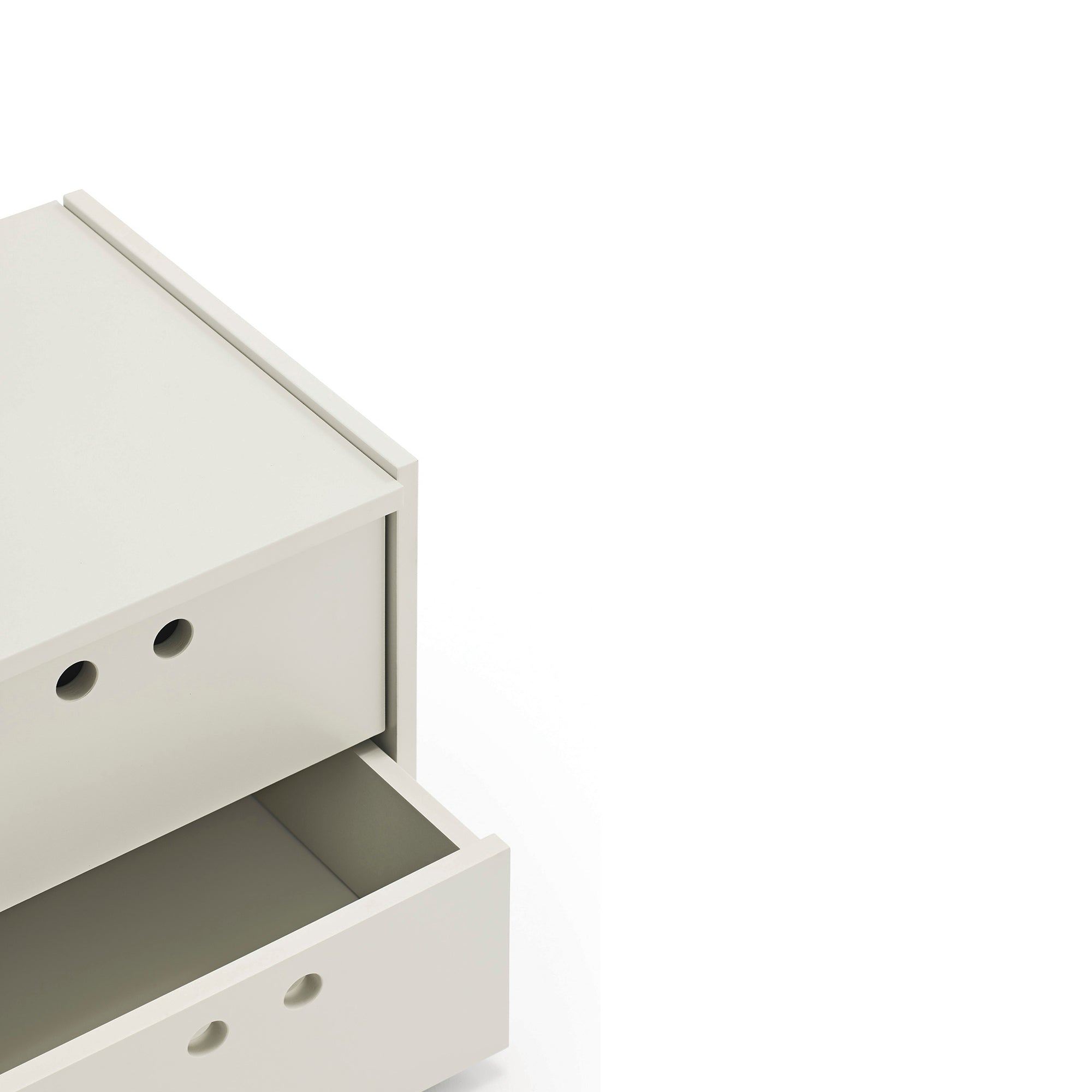 Tall Chest Wally – Cream | 40×40×118 cm