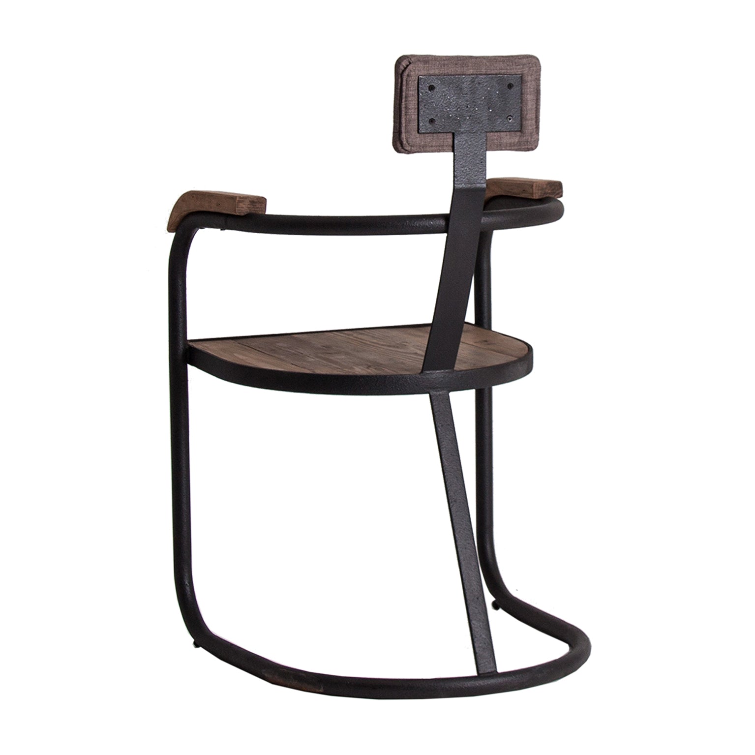 DAHOD CHAIR