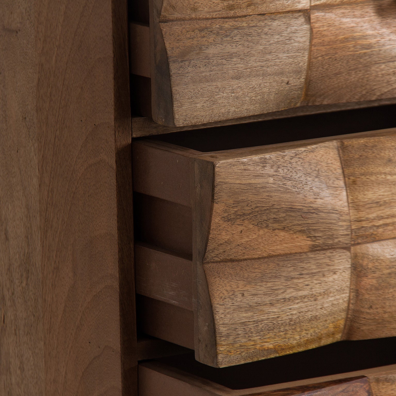 KUSEL Contemporary Chest of Drawers - Brown Iron & Mango Wood