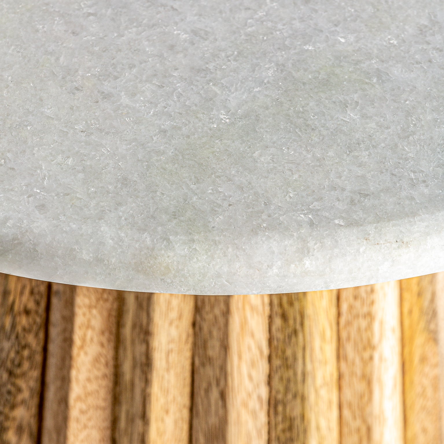 PLISSÉ WOOD BAR TABLE