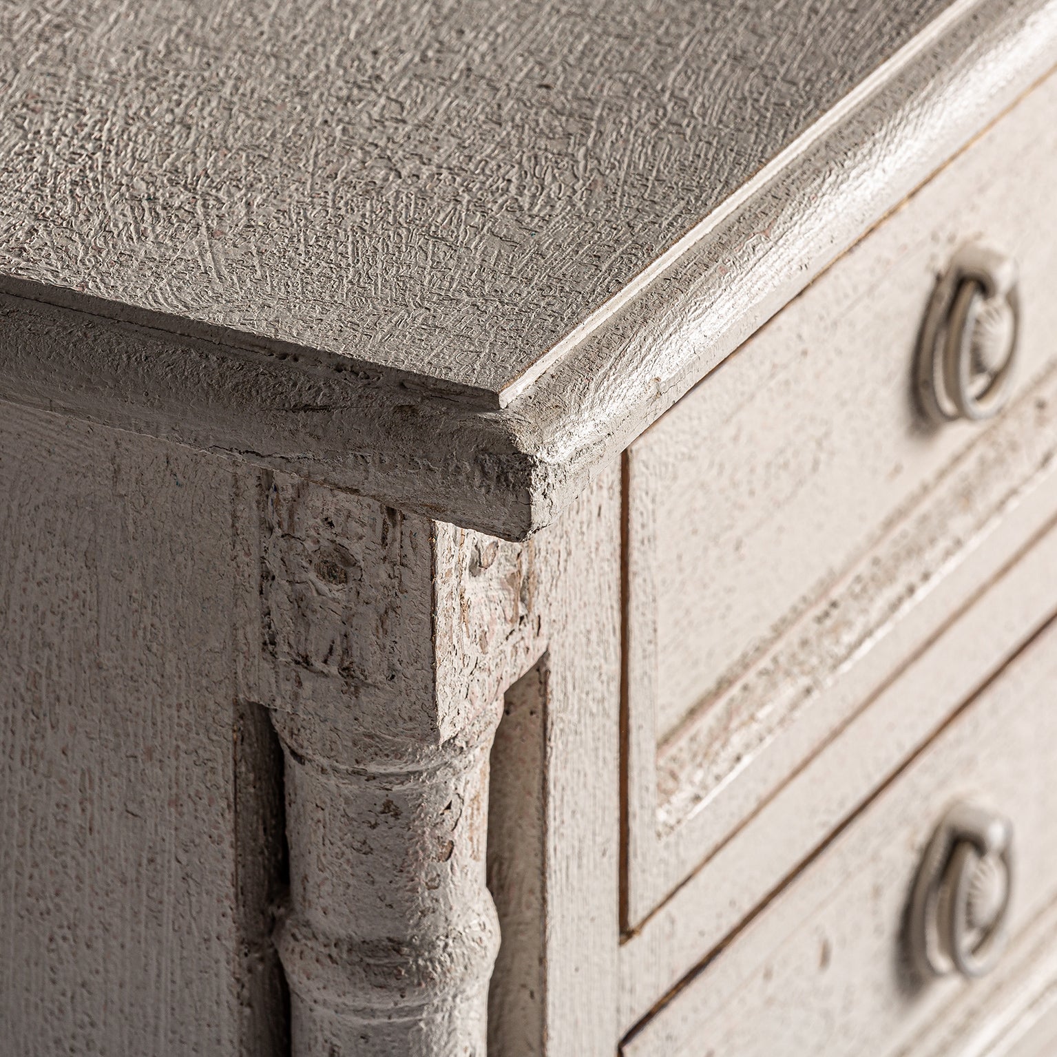 Pisek Mango Wood Bedside Table - Provençal Style