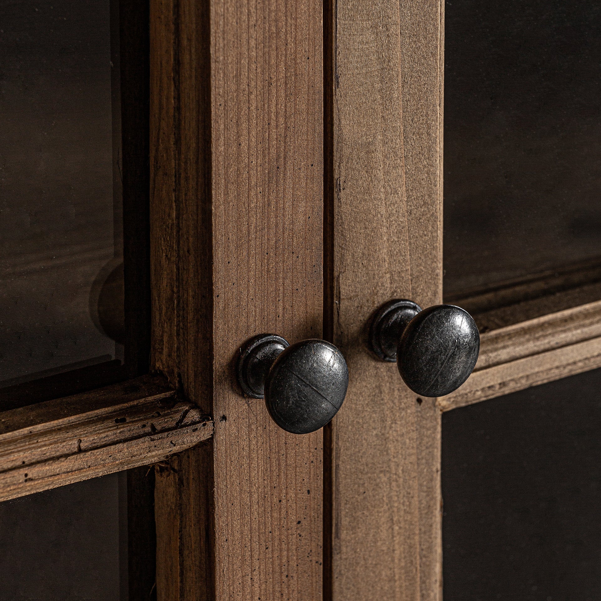 IDRIJA GLASS CABINET