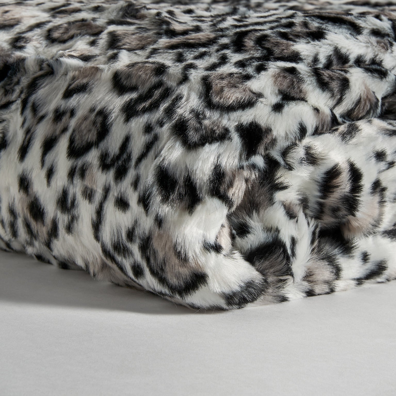 LEOPARDO BLANKET