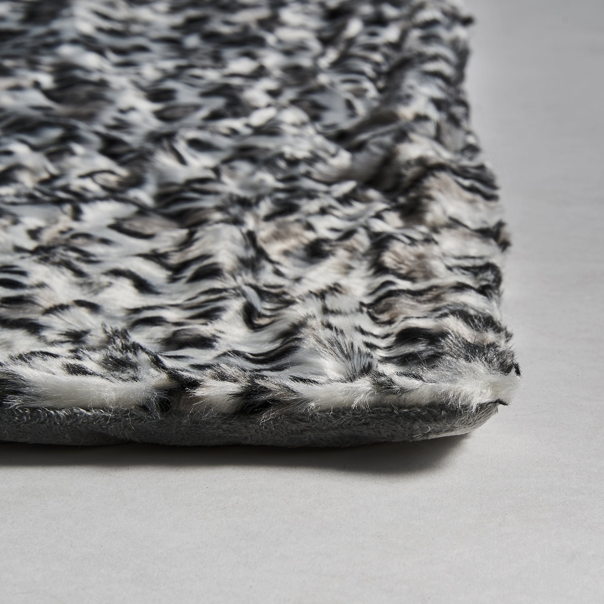 LEOPARDO BLANKET