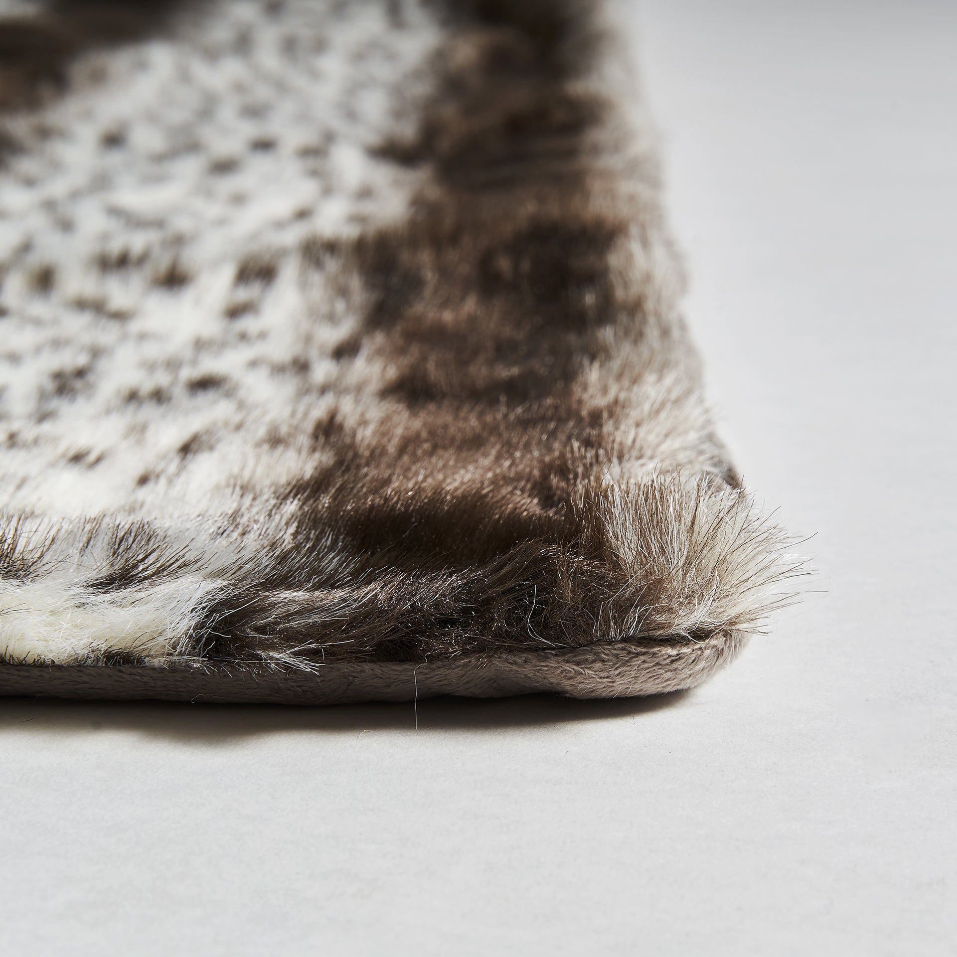 BJÖRNFILT Microfiber Throw Blanket