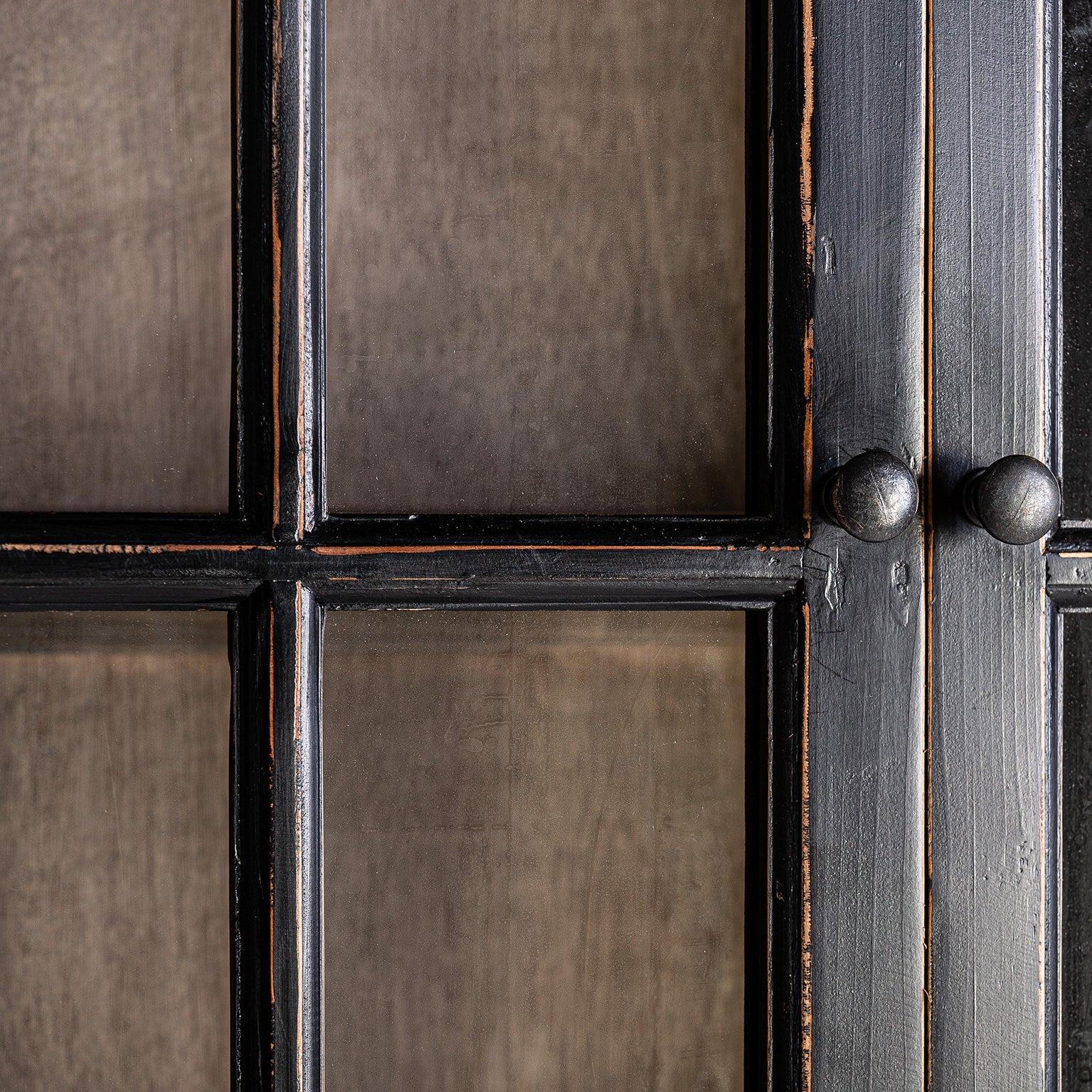 ZENICA GLASS CABINET