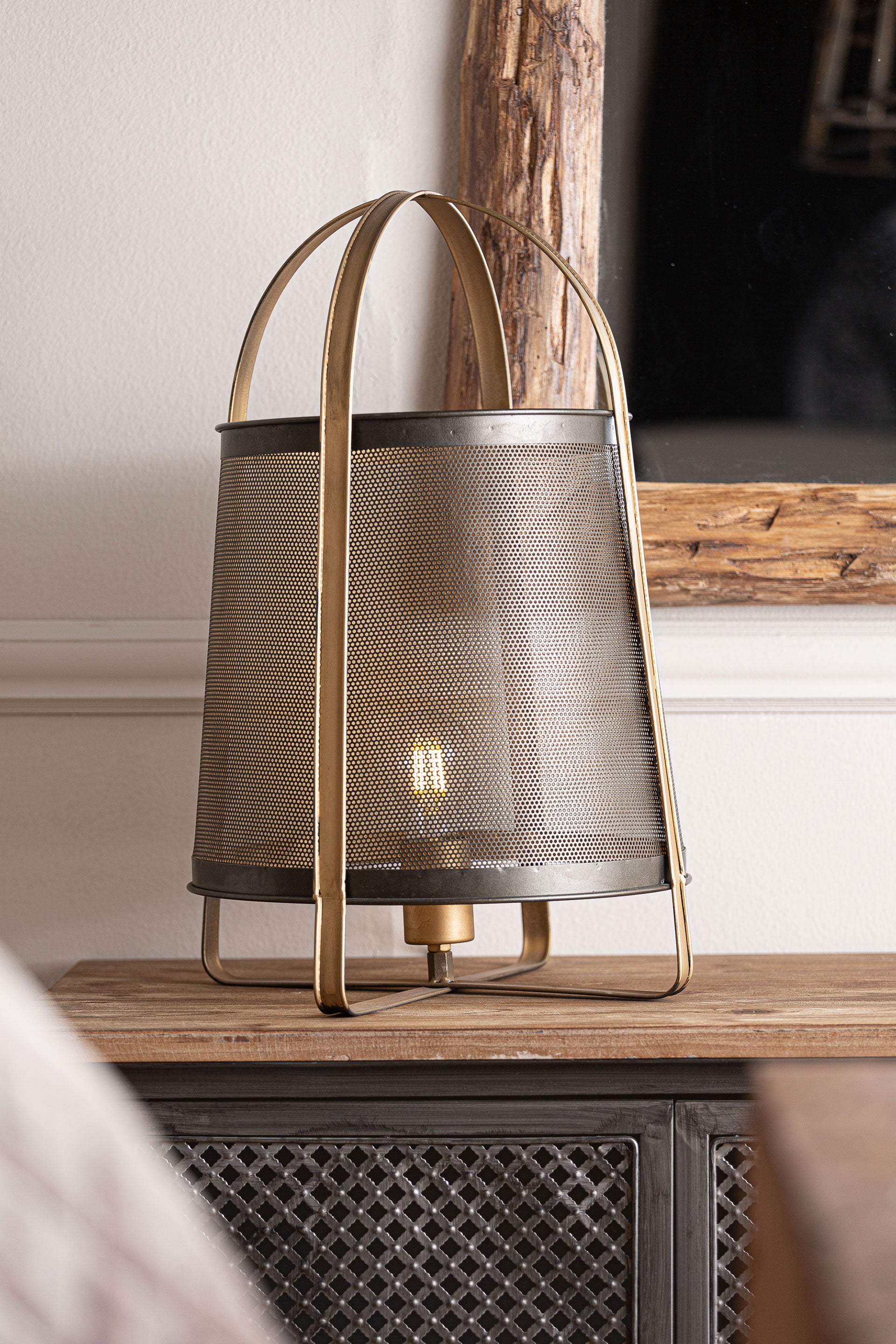 HAIDE TABLE LAMP