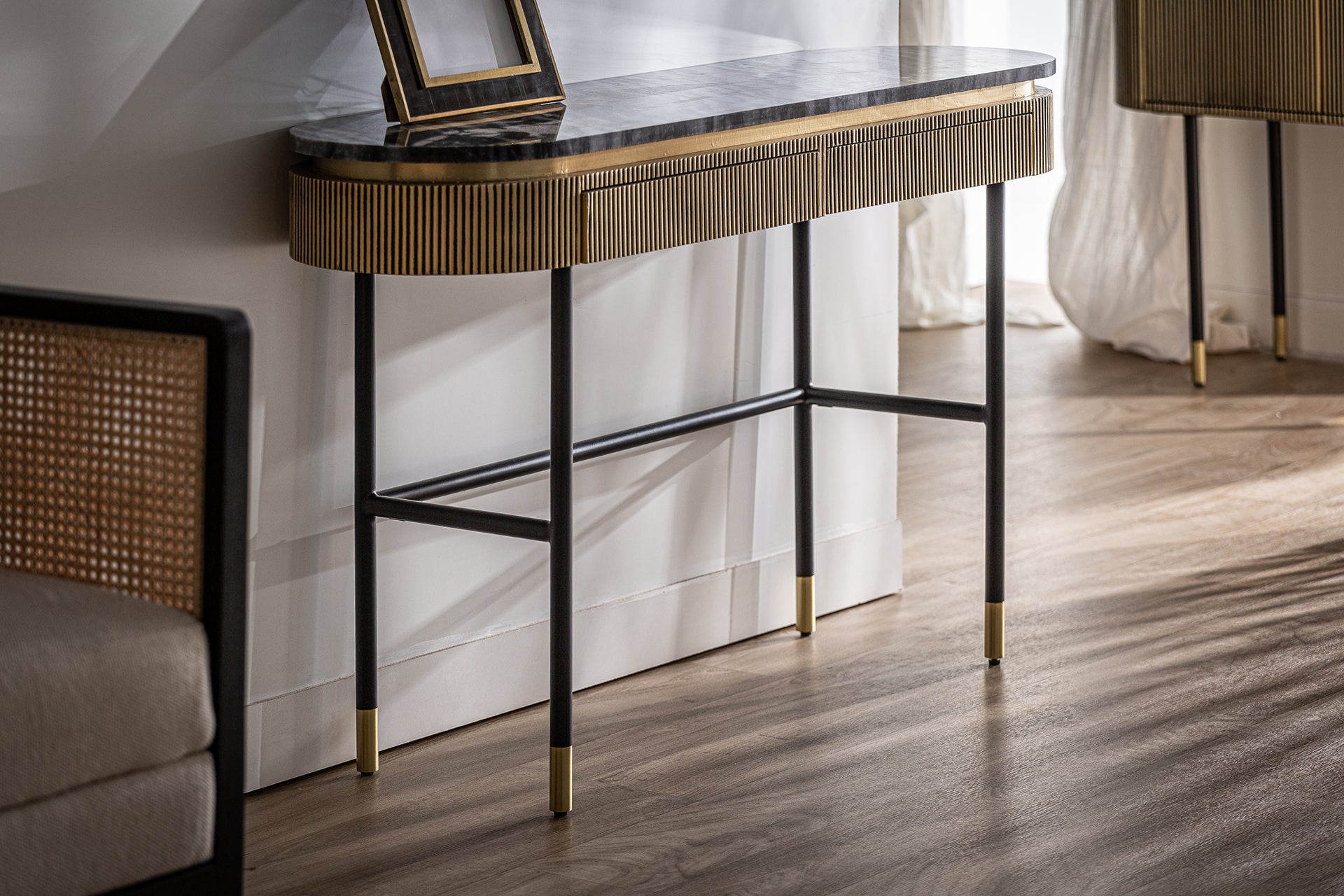 VALBRUNA CONSOLE TABLE