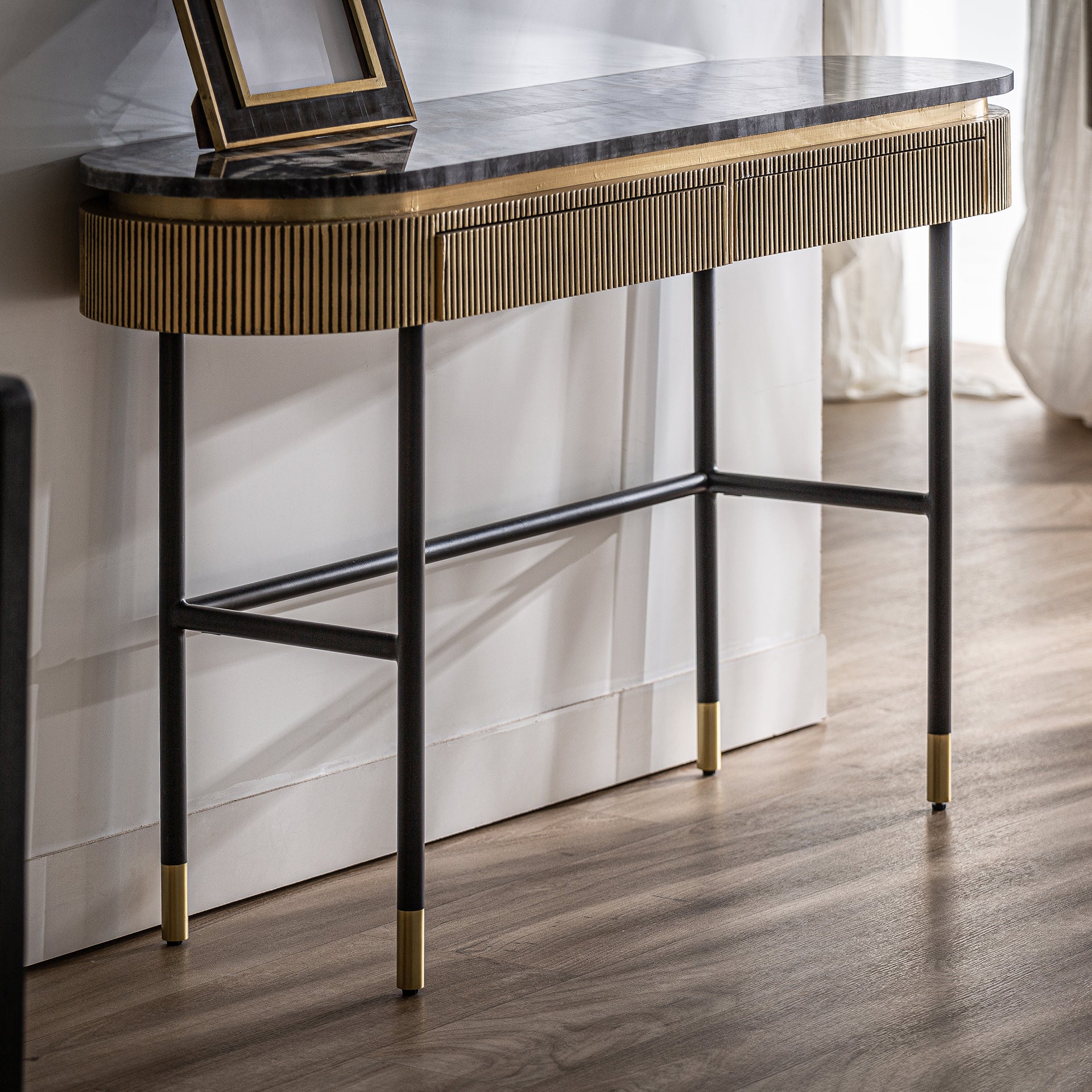 VALBRUNA CONSOLE TABLE