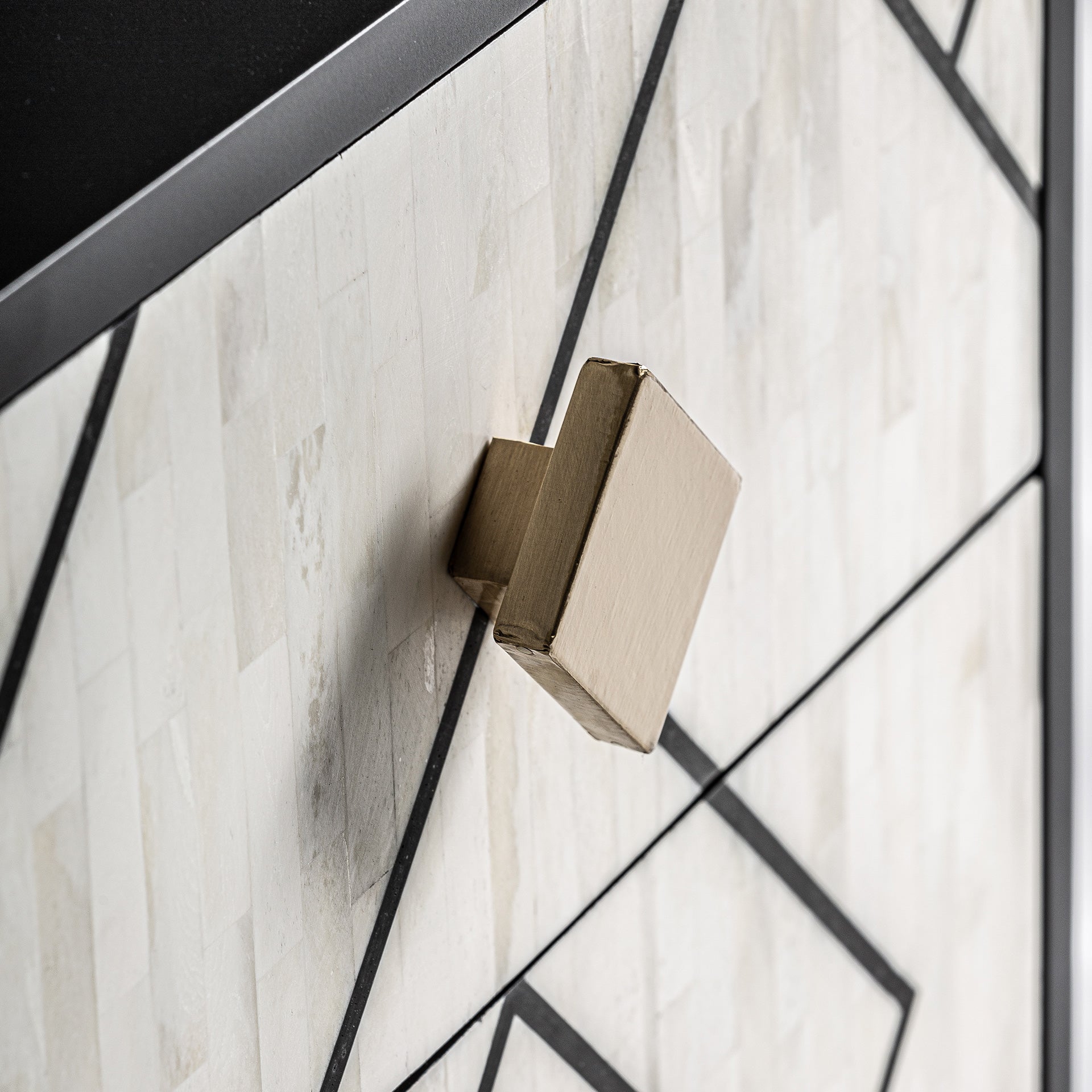 CHARMES BEDSIDE TABLE