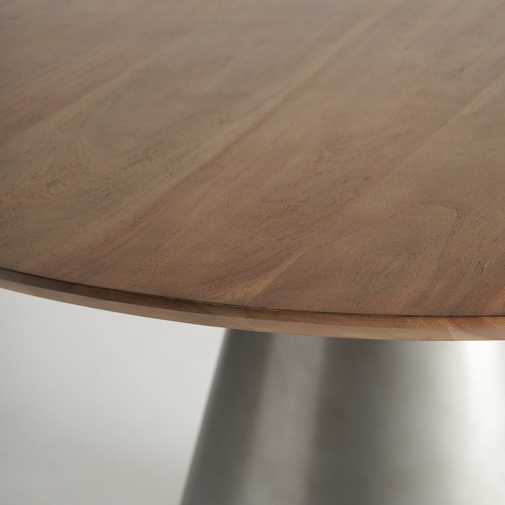BETHON DINING TABLE