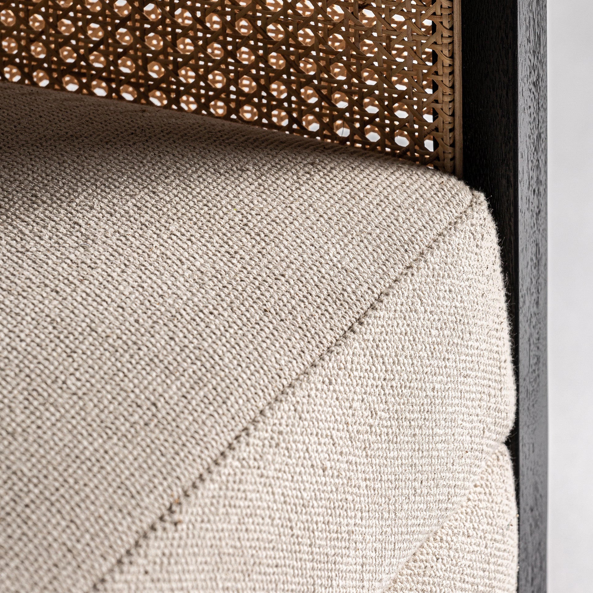 NUK ARMCHAIR