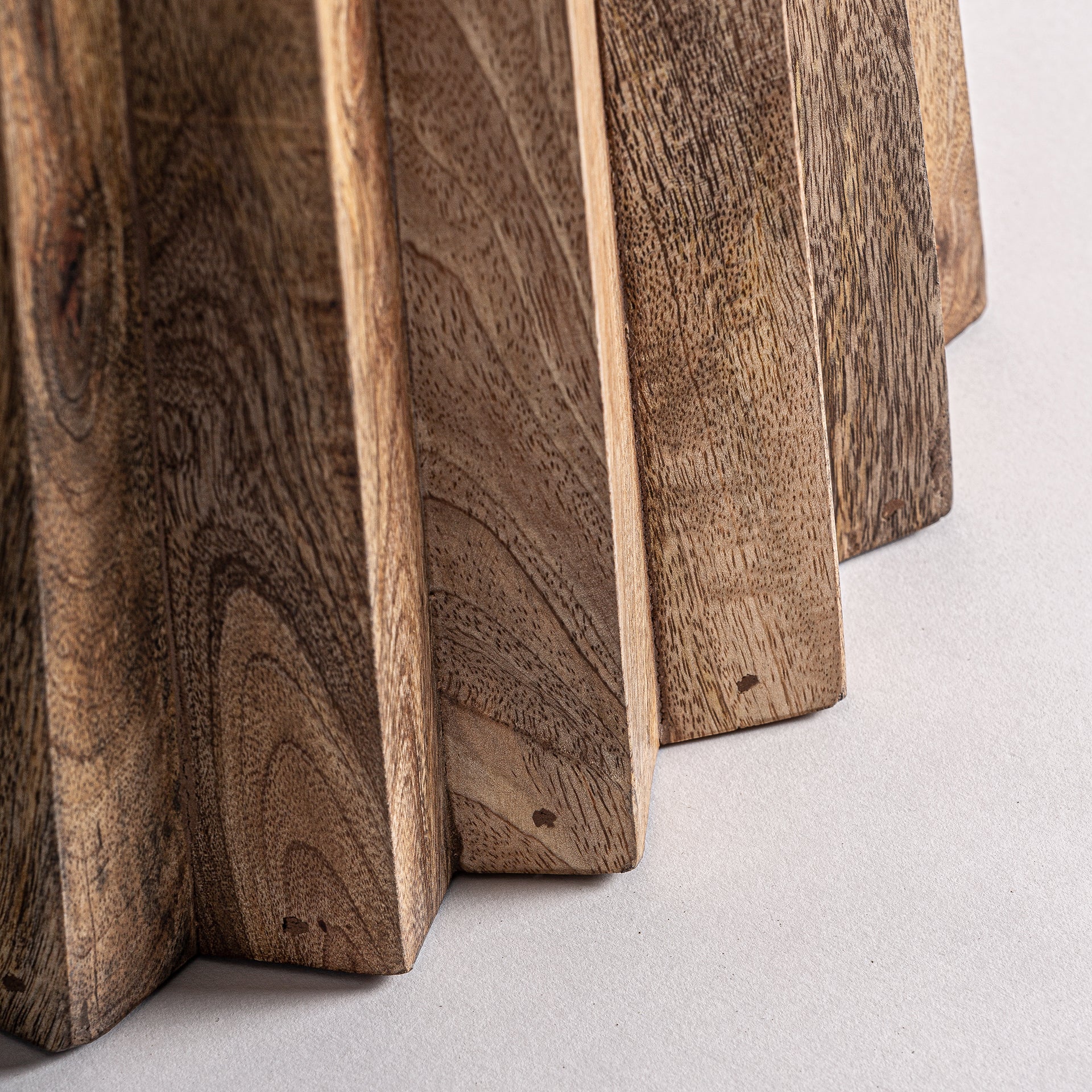 PLISSÉ WOOD BAR TABLE