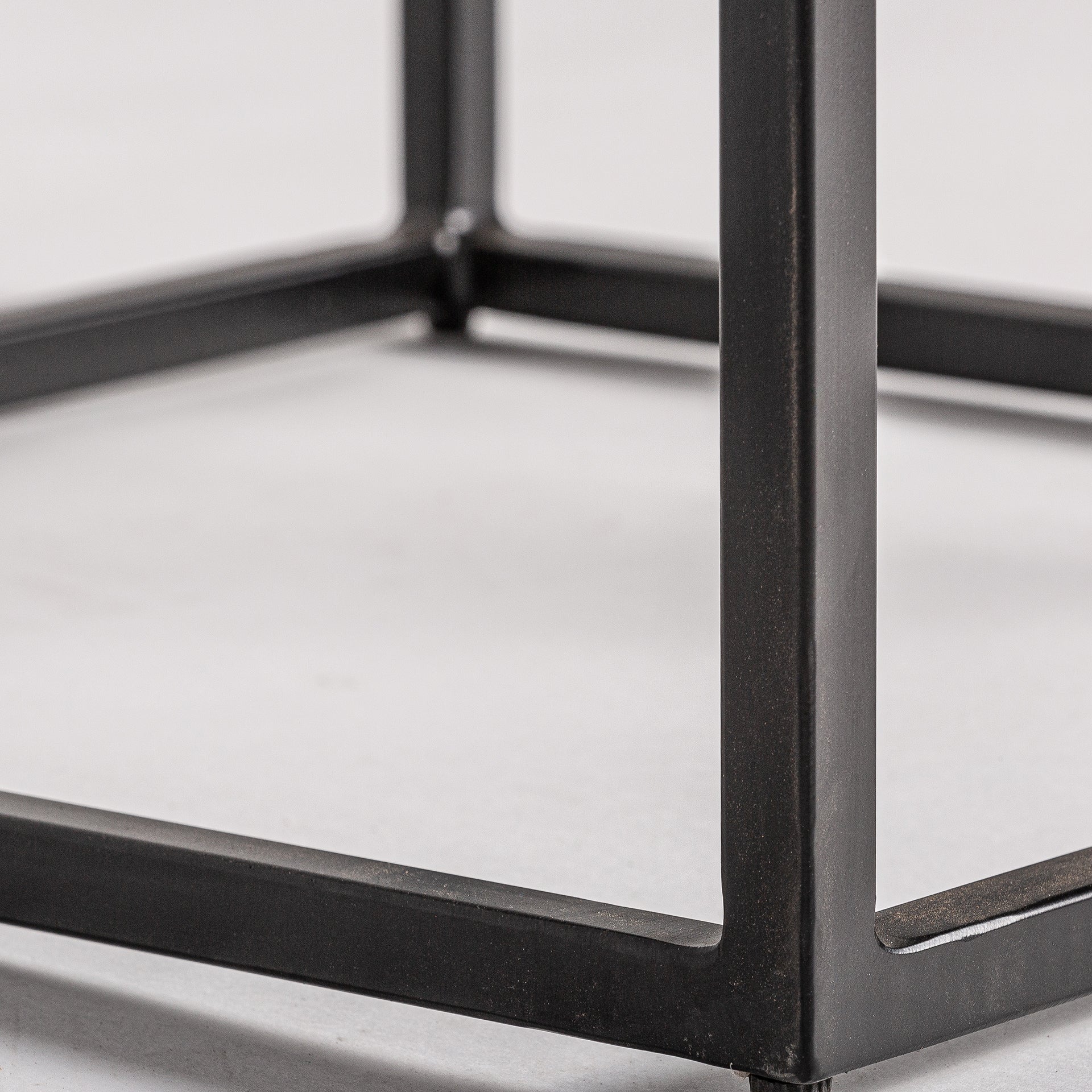 WALDING COFFEE TABLE