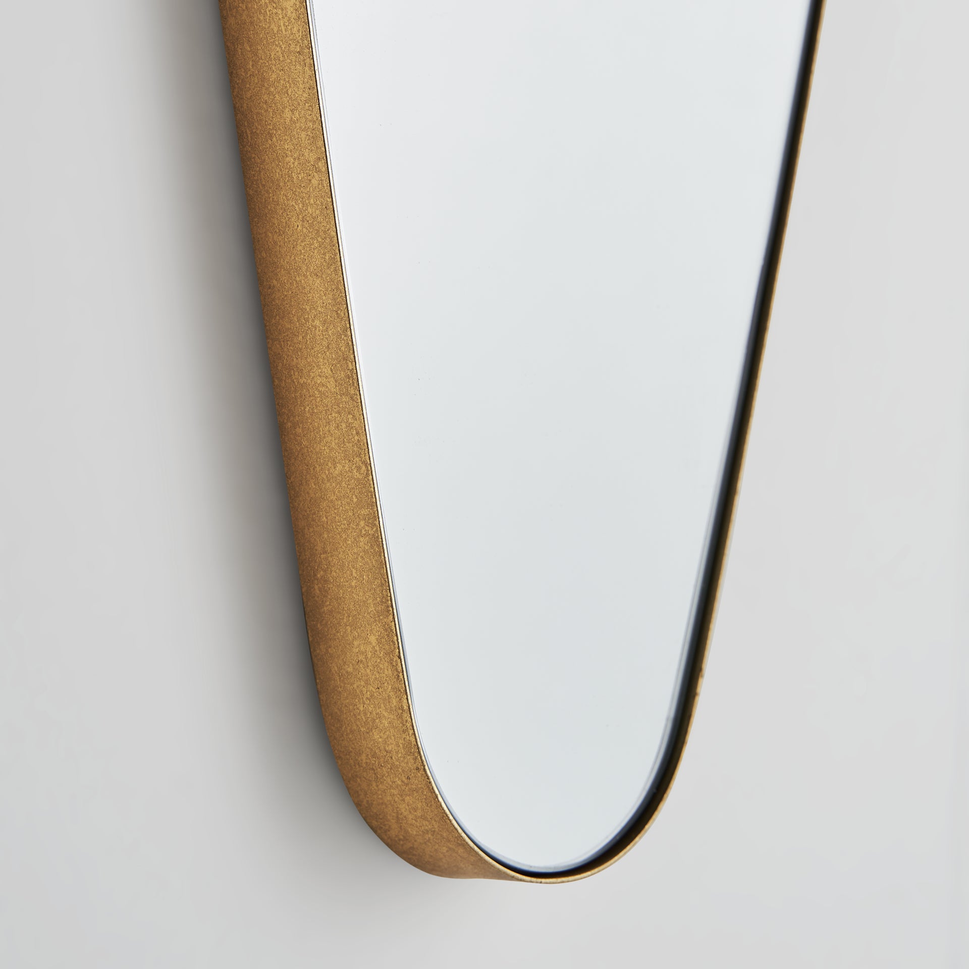 BERA MIRROR