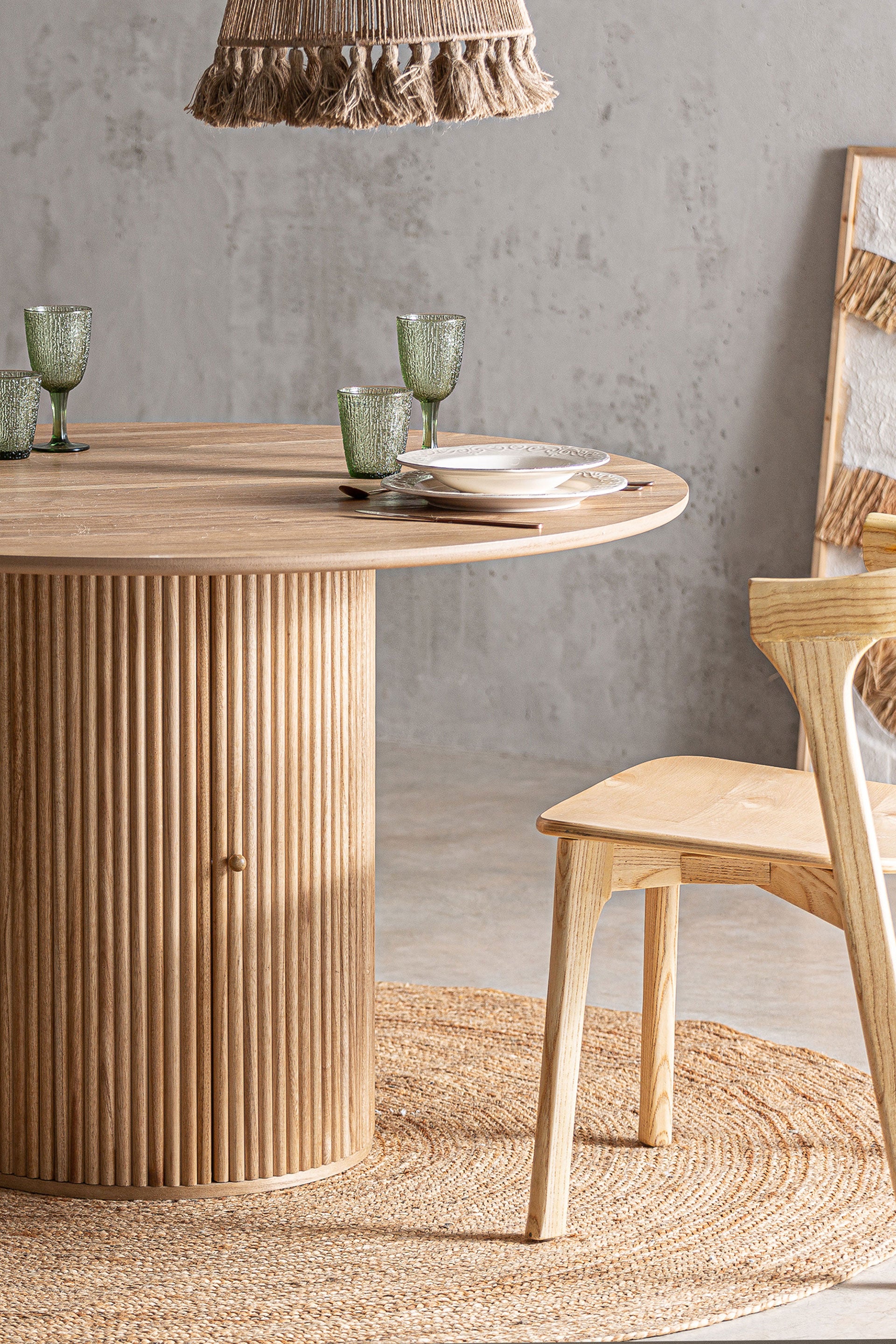 SKAGEN DINING TABLE