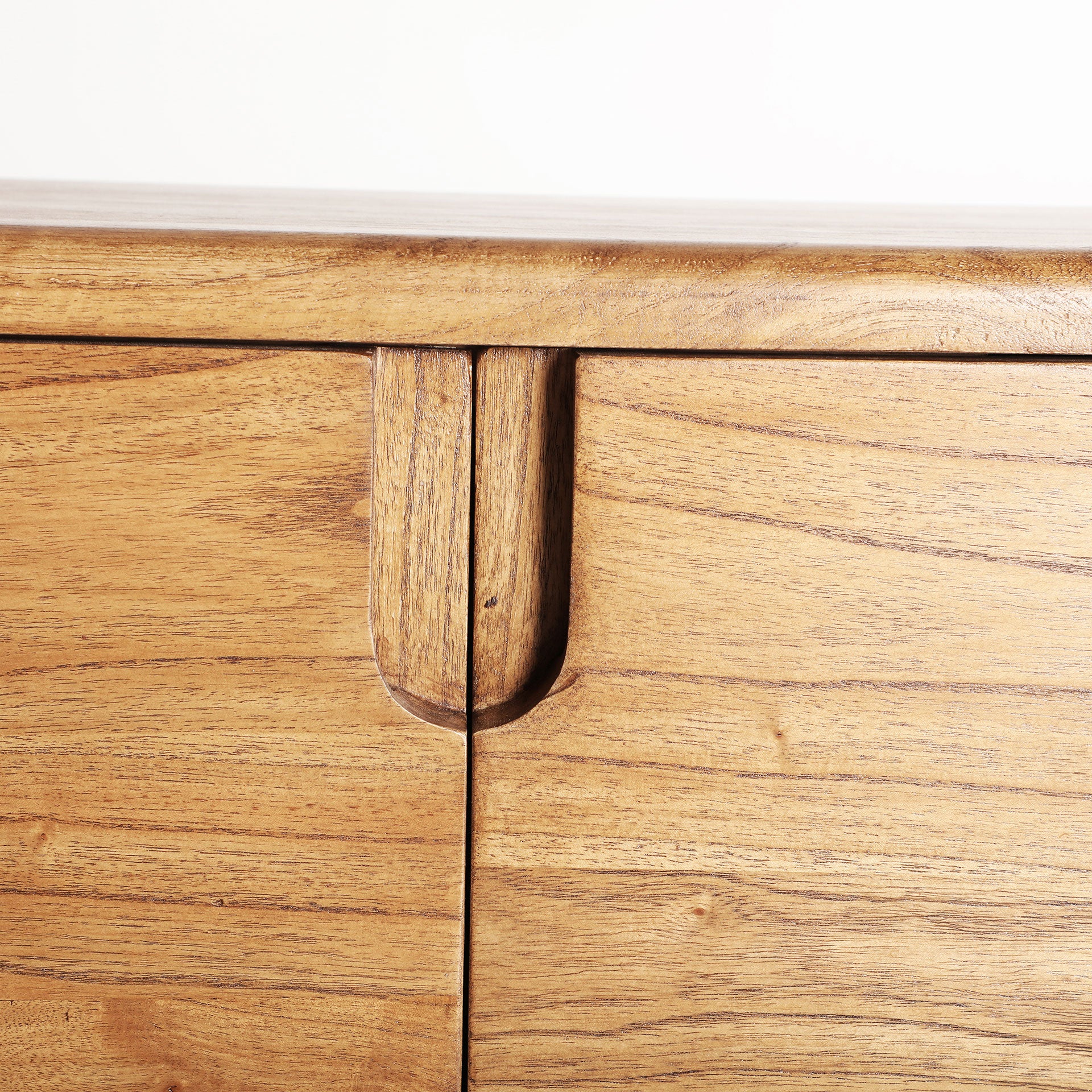 SLOUGH TV STAND