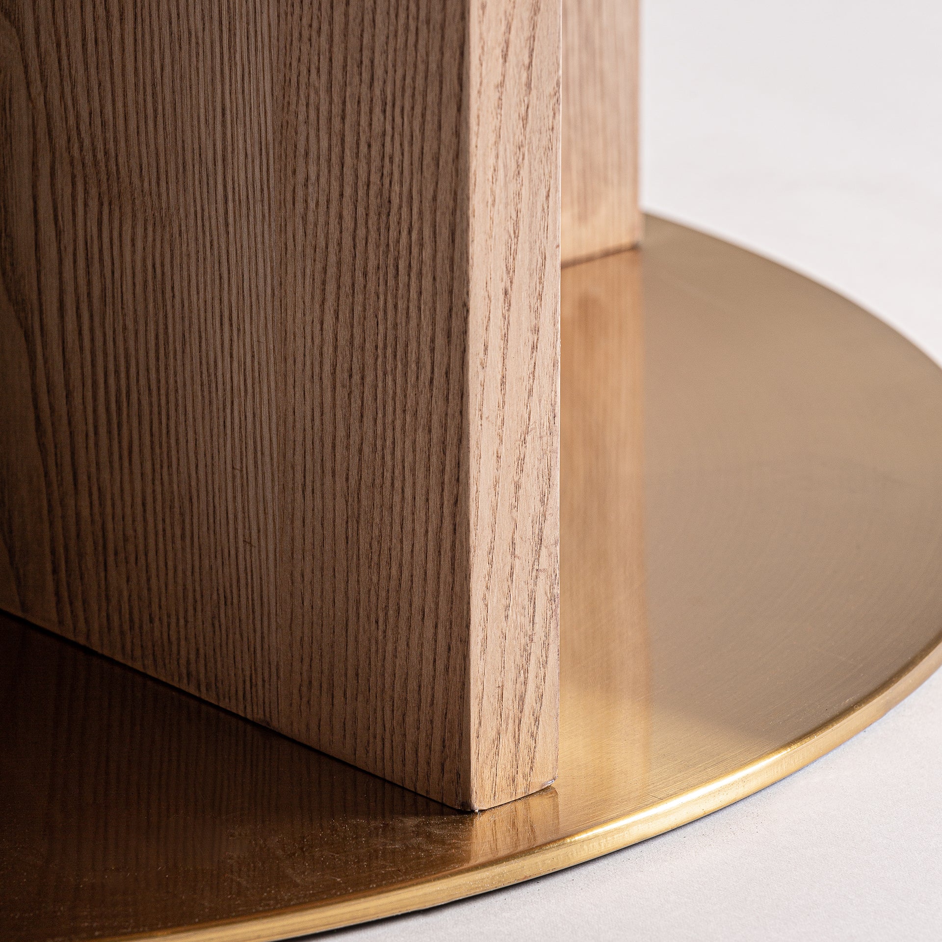 ALFERCE DINING TABLE