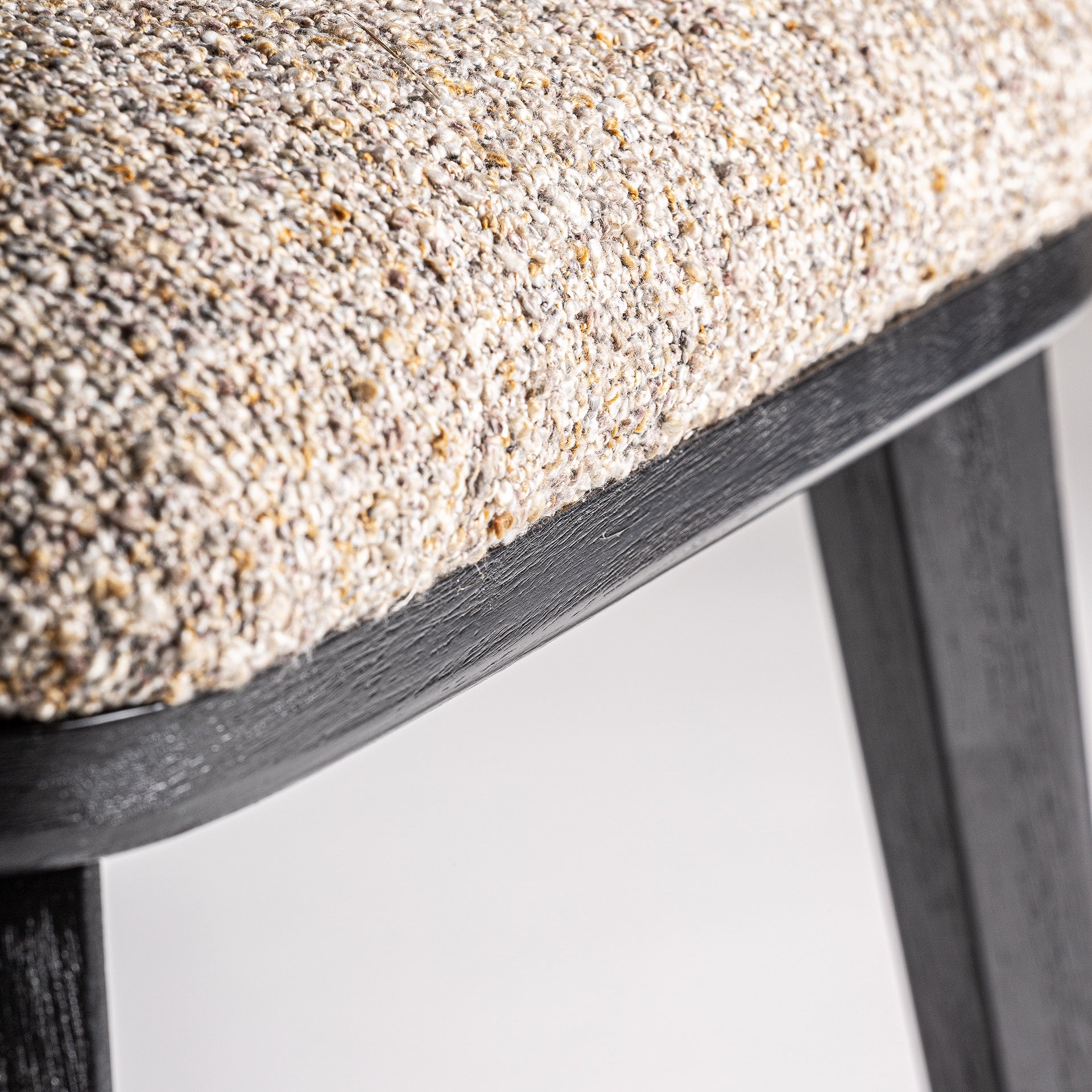 MEDA Velvet Lounge Chair