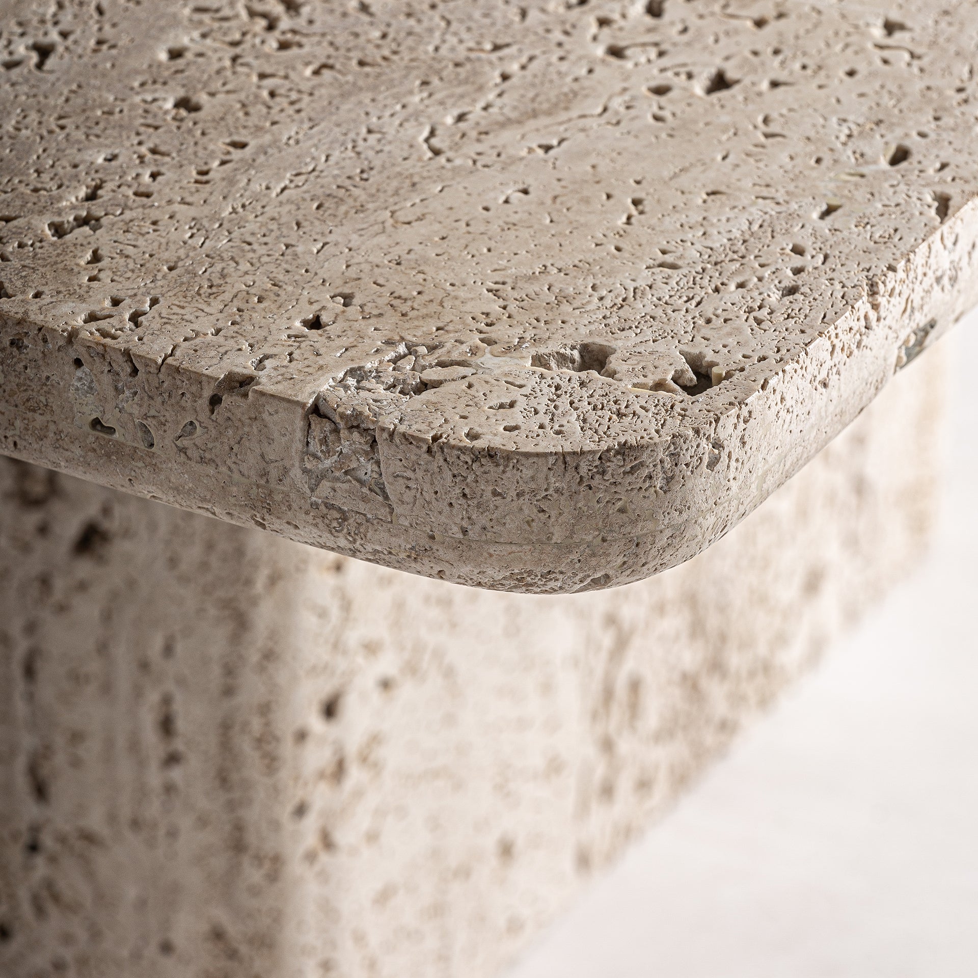 THEUVILLE COFFEE TABLE