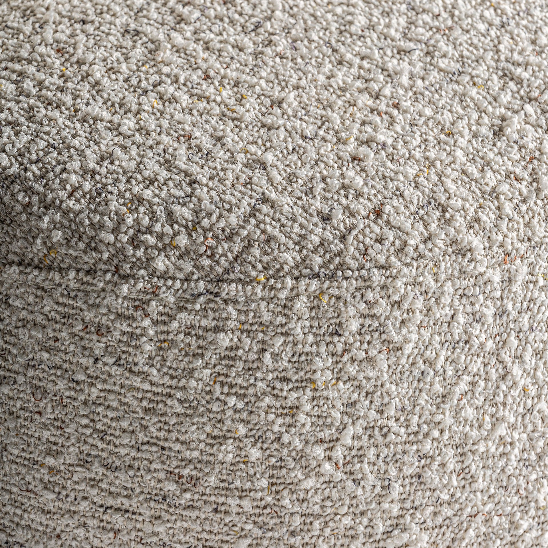 VAYRES ROTATIVE ARMCHAIR