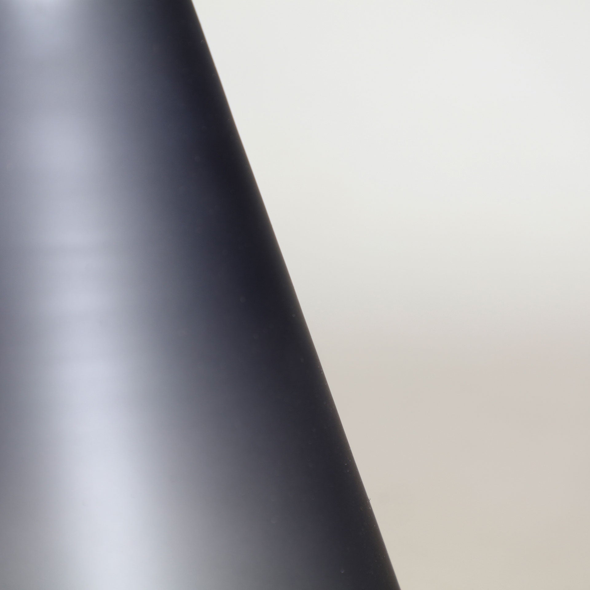 KALHE VASE