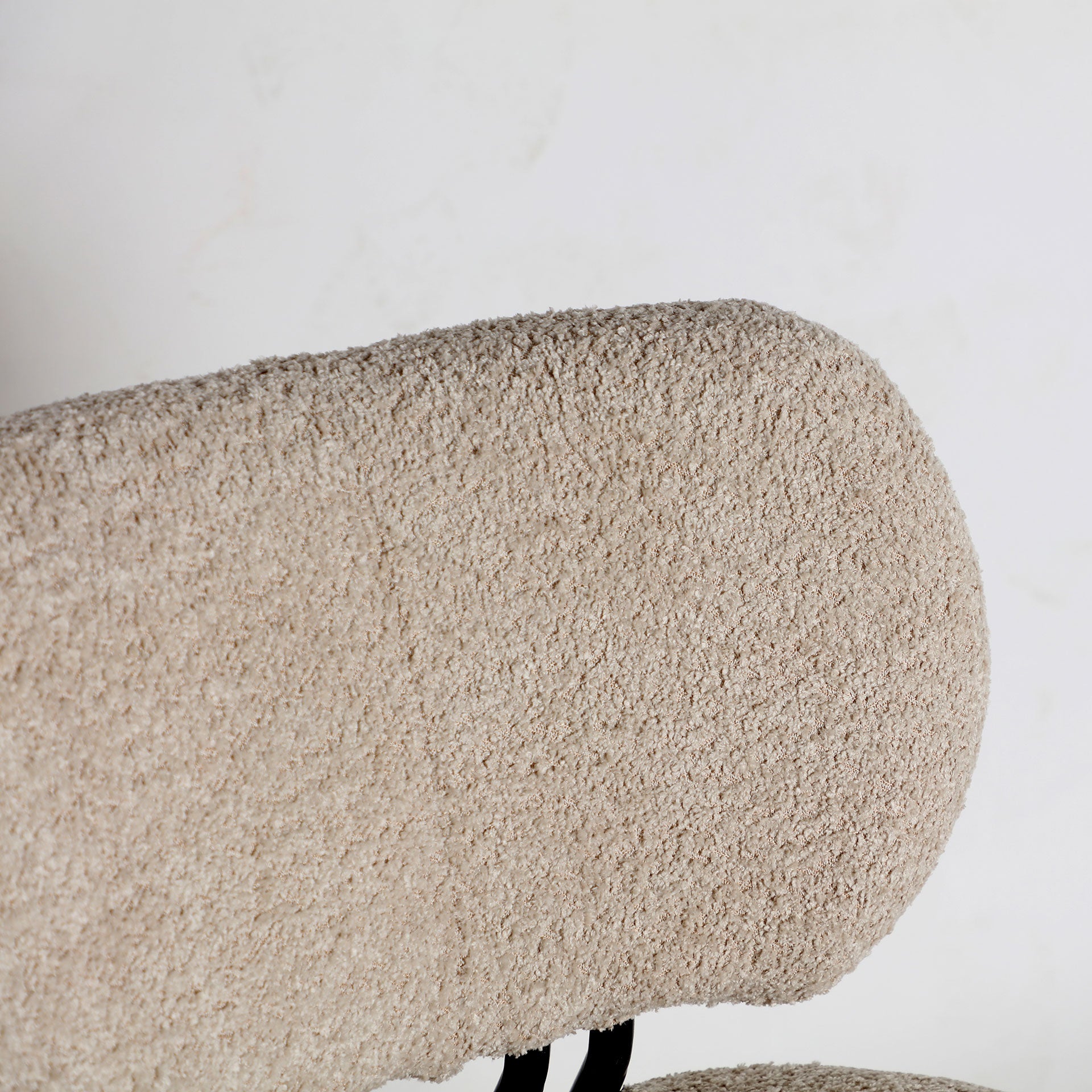 BOUCLÉ VALENCE ARMCHAIR