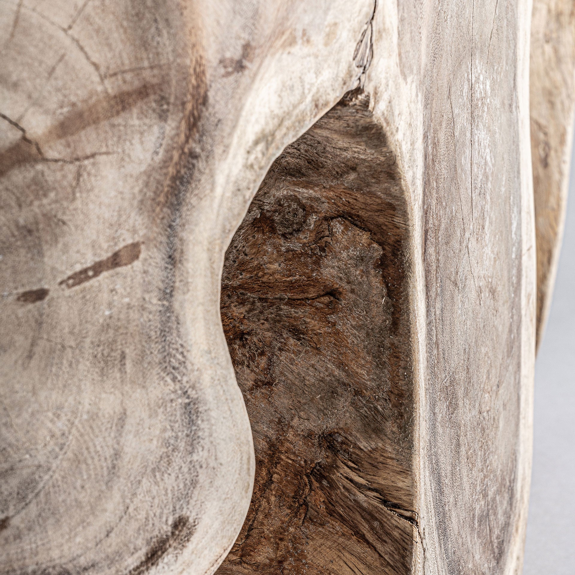 TUXFORD COFFEE TABLE