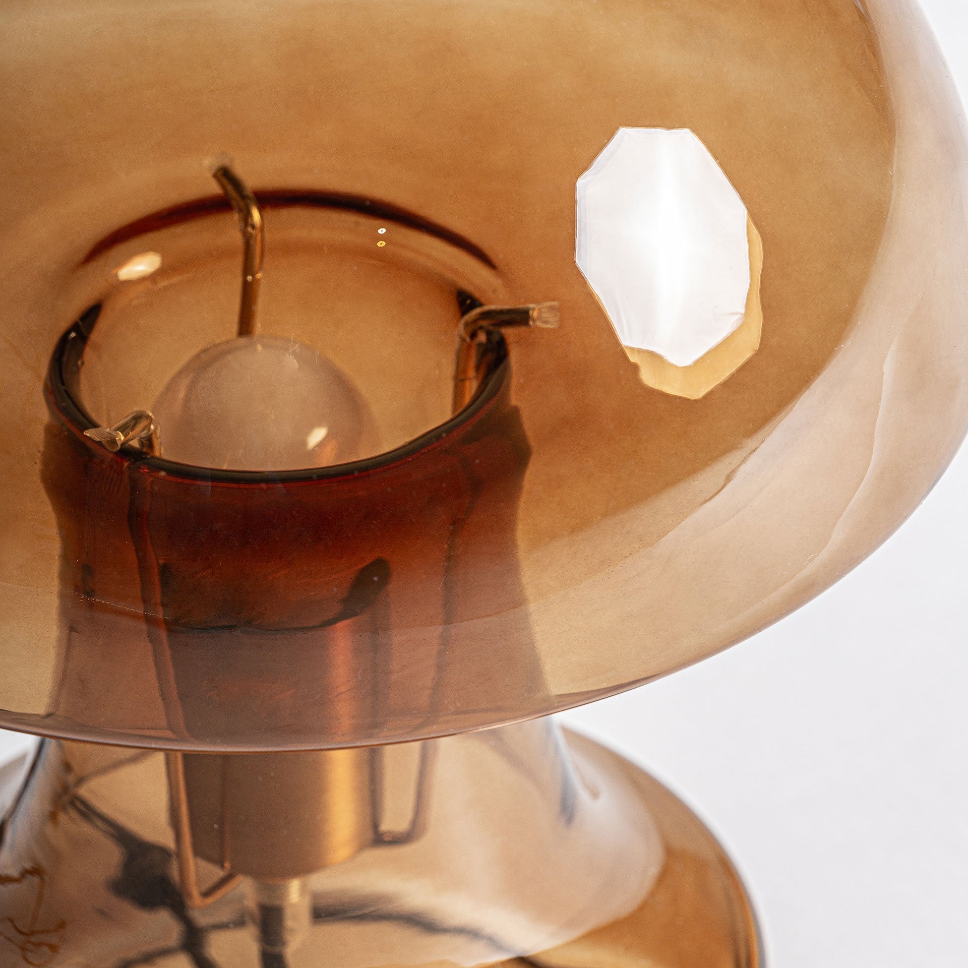 HASSELT TABLE LAMP