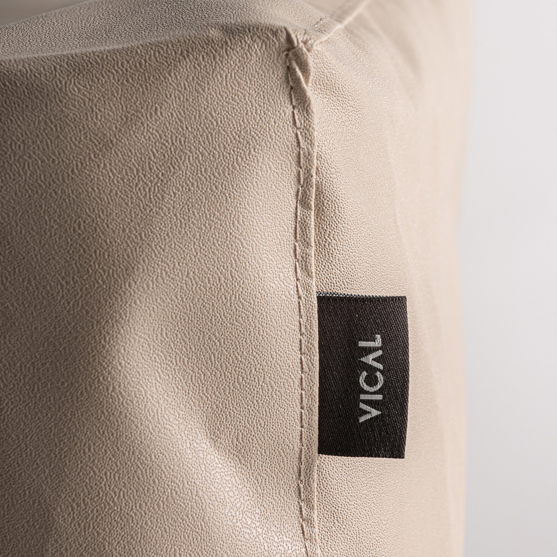 PURE ARMCHAIR PROTECTIVE COVER