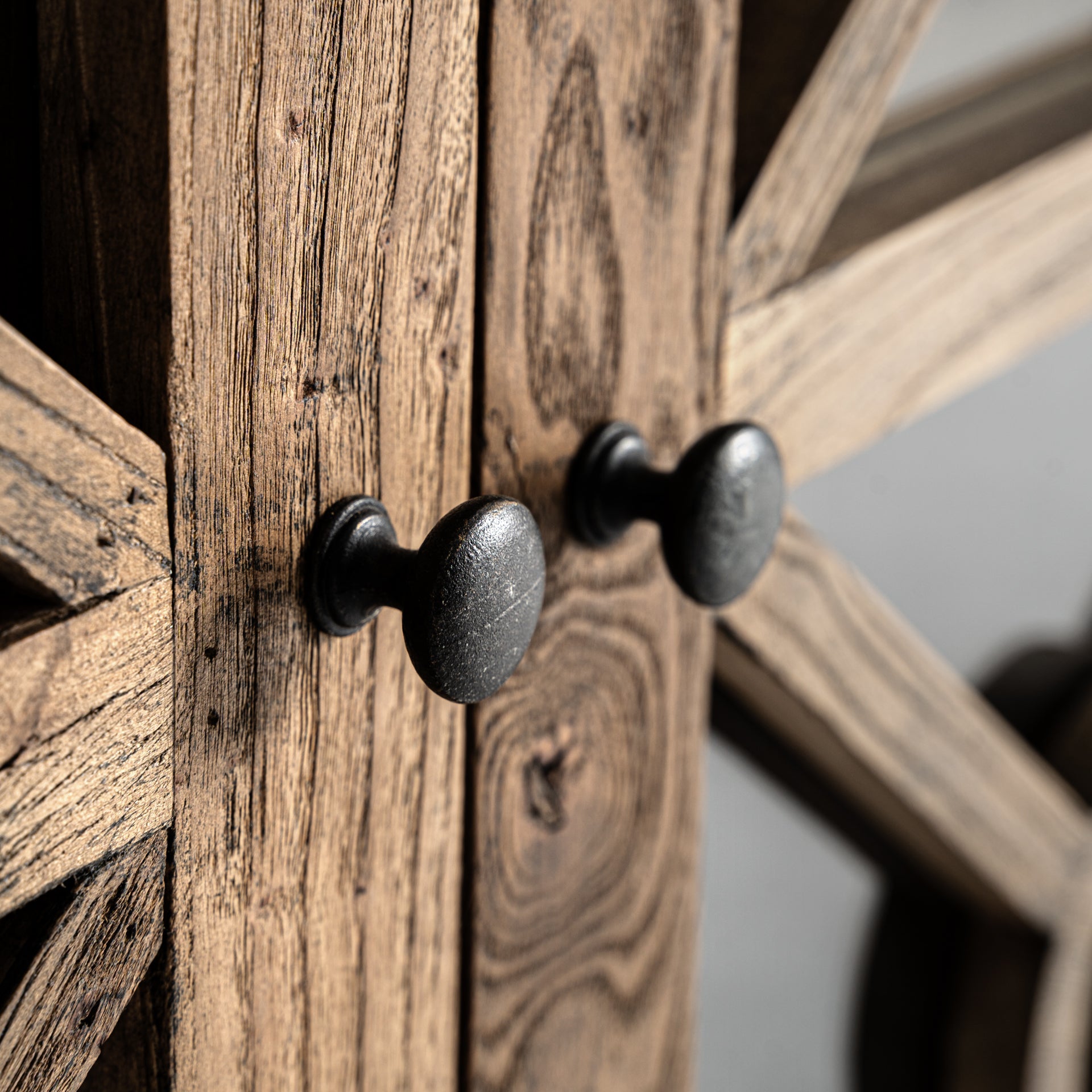 NORVIK GLASS CABINET