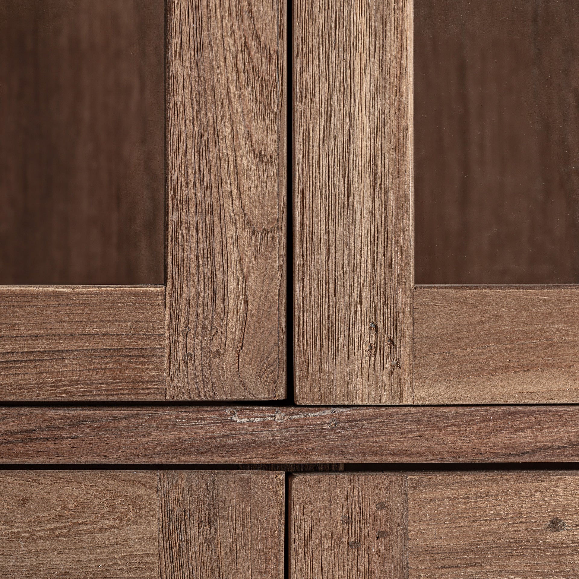 Sundsvall Glass Cabinet