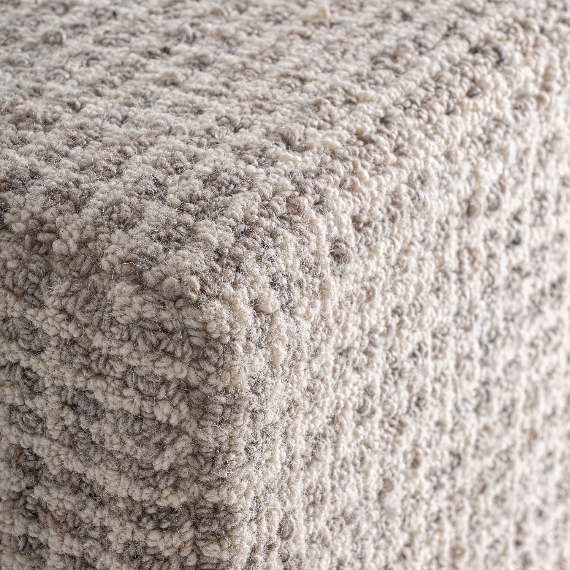 BECCLES BED FOOT STOOL