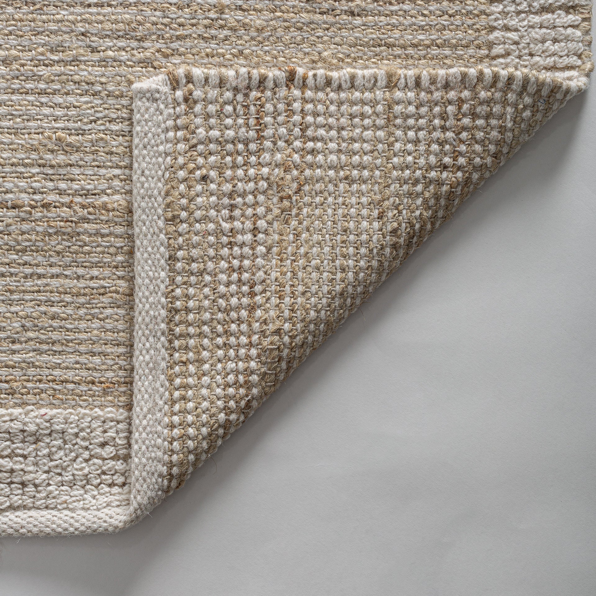 ARELE CARPET