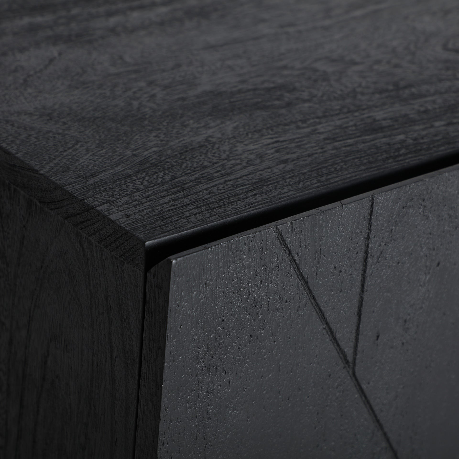 BOULOC SIDEBOARD