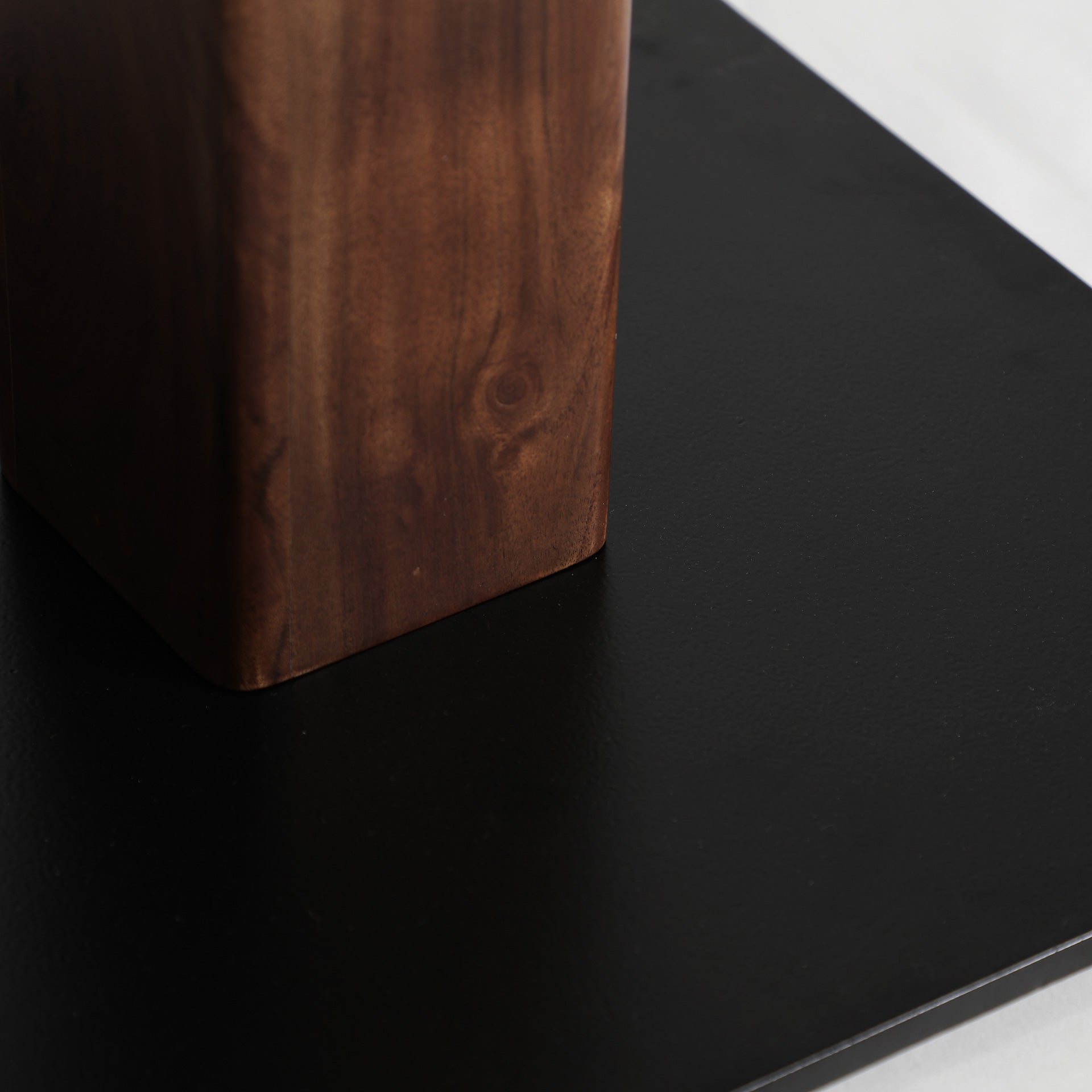 SURICE BAR TABLE