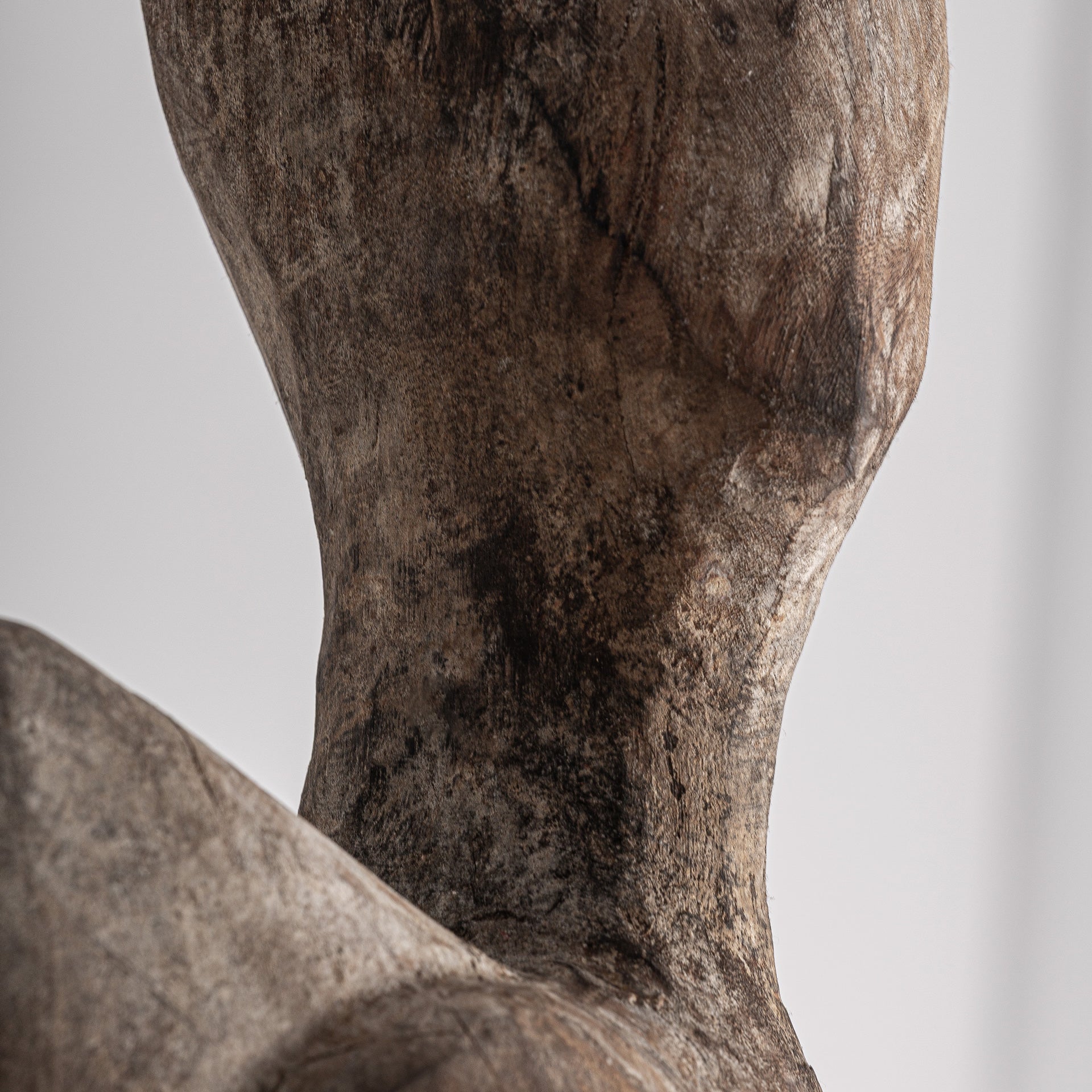 ANUBIS FLOOR SCULPTURE