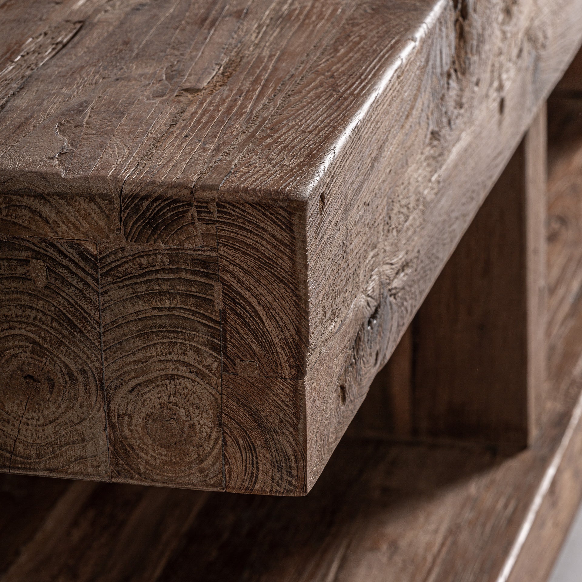 SUKT TV STAND
