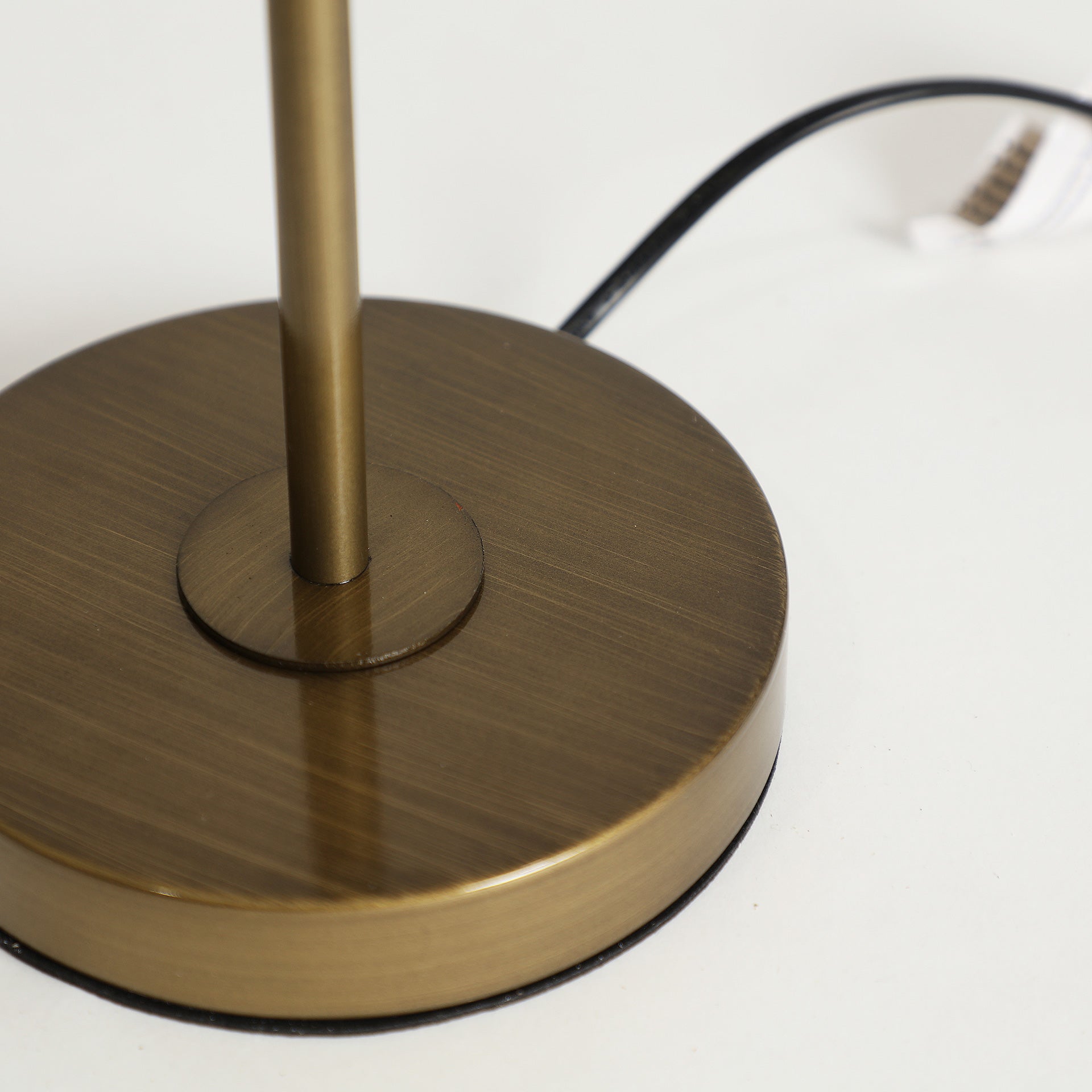 HEJCE TABLE LAMP