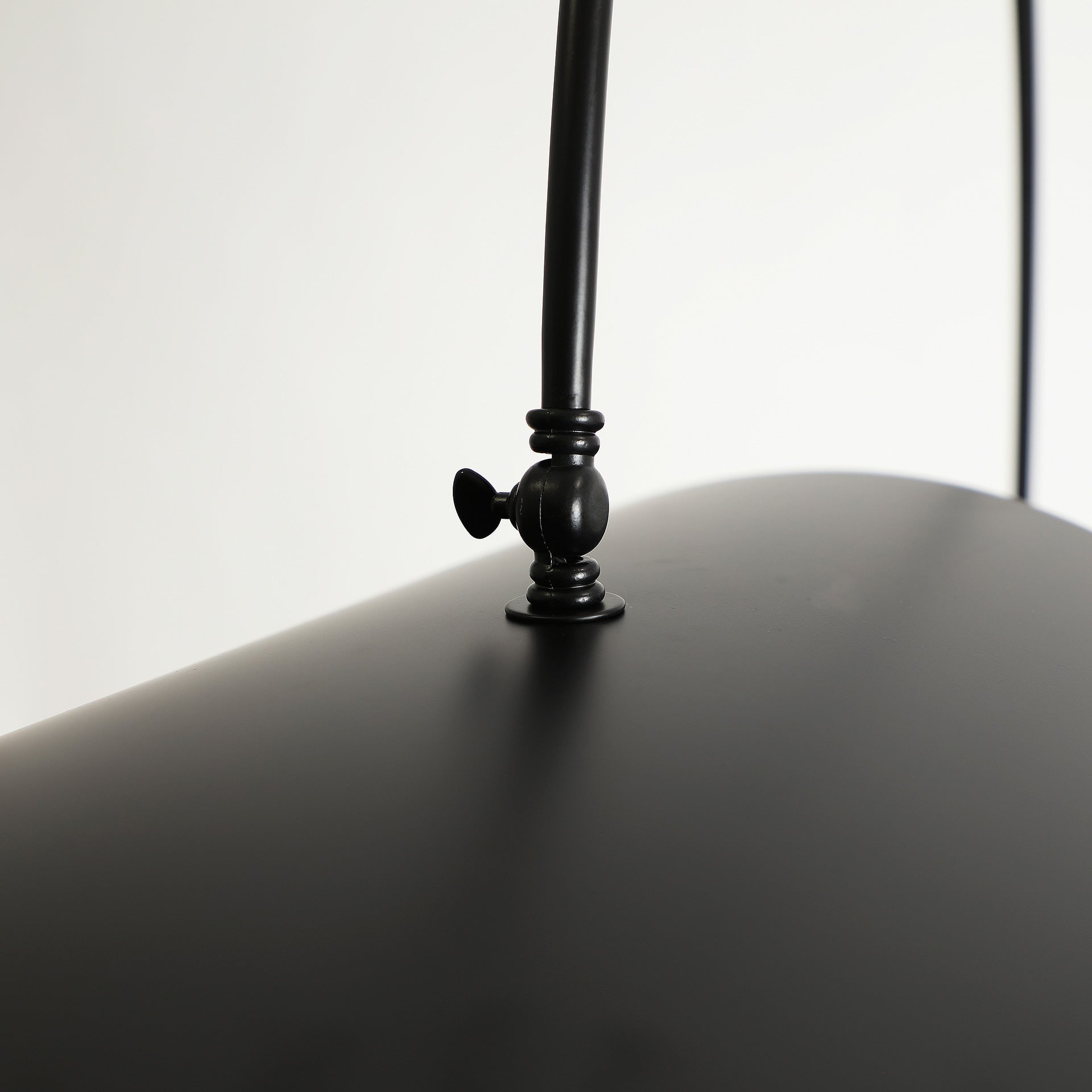 BRISTEN FLOOR LAMP