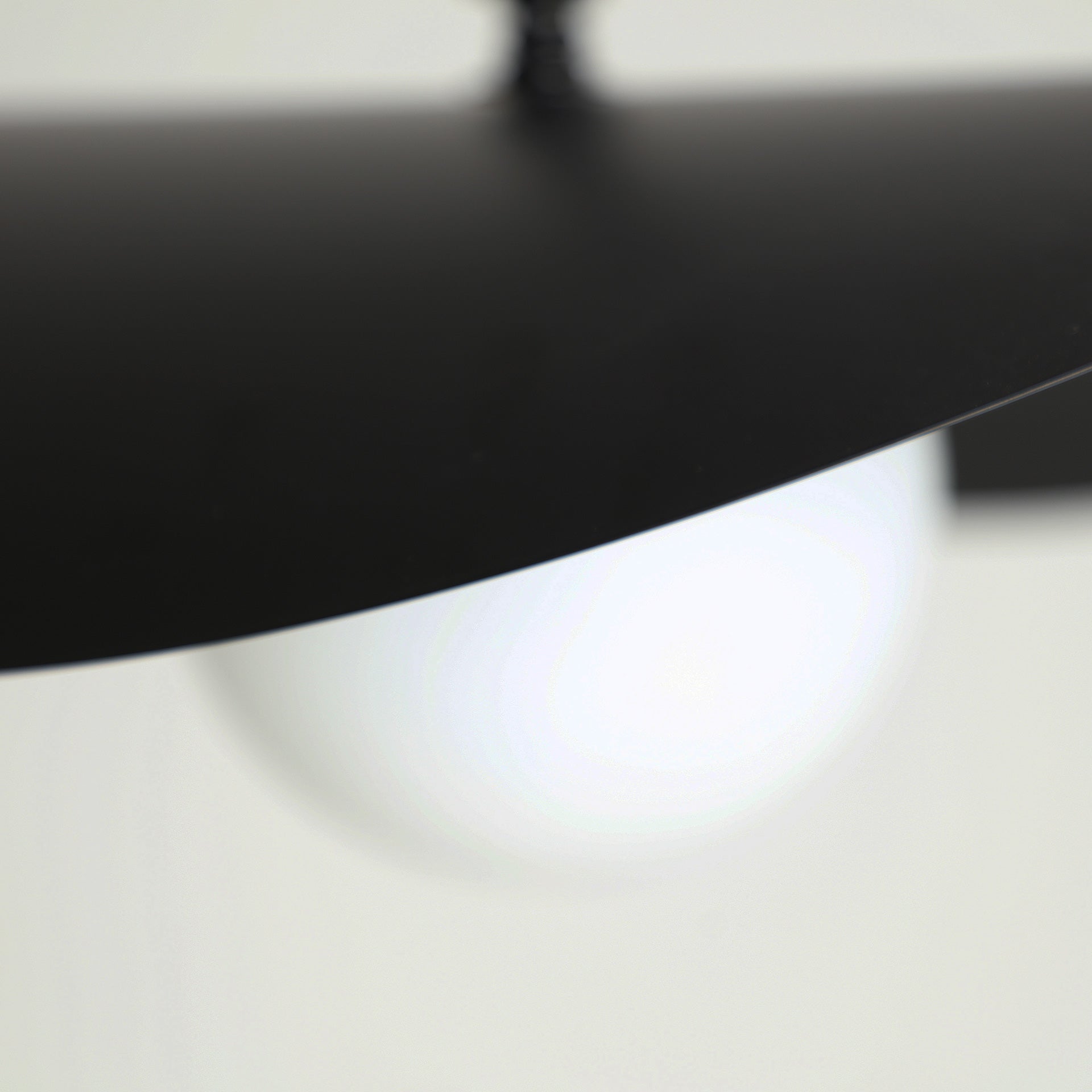 BRISTEN FLOOR LAMP