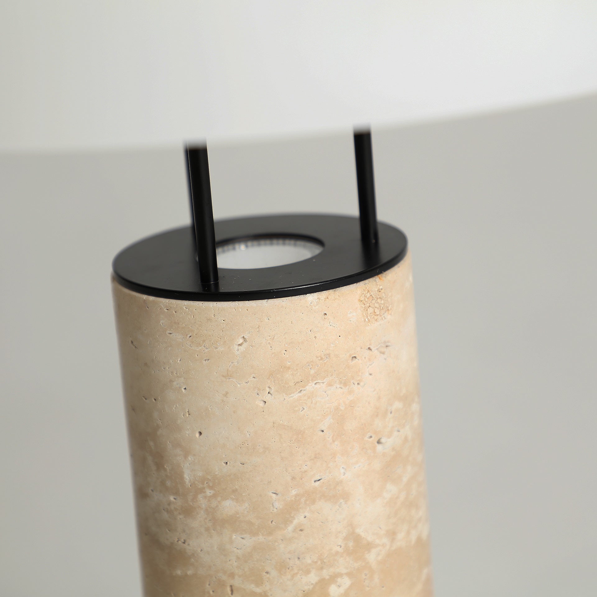 ZIZER TABLE LAMP