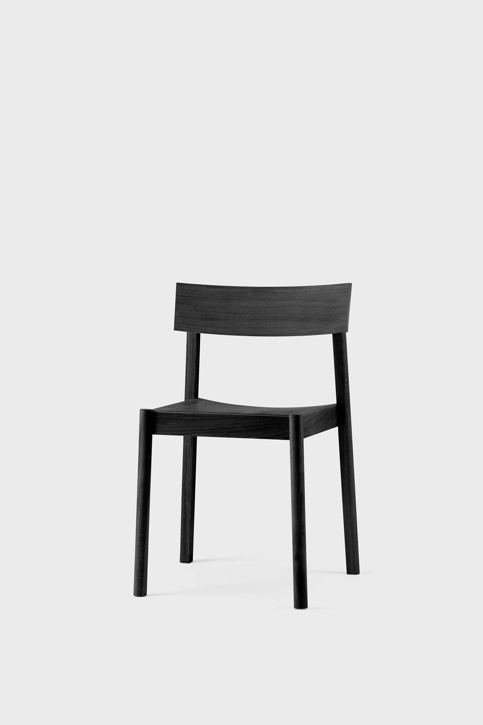 Citizen Black Dining Chair in Oak