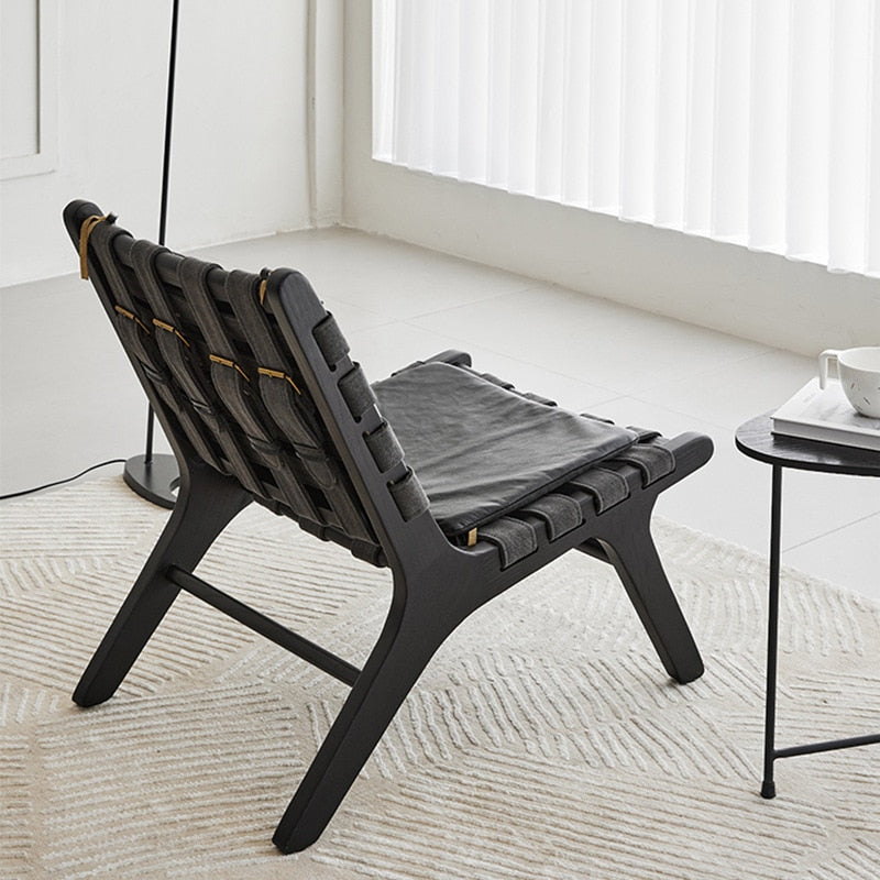 SkandiShop Retro Solid Wood Leather Saddle Chair