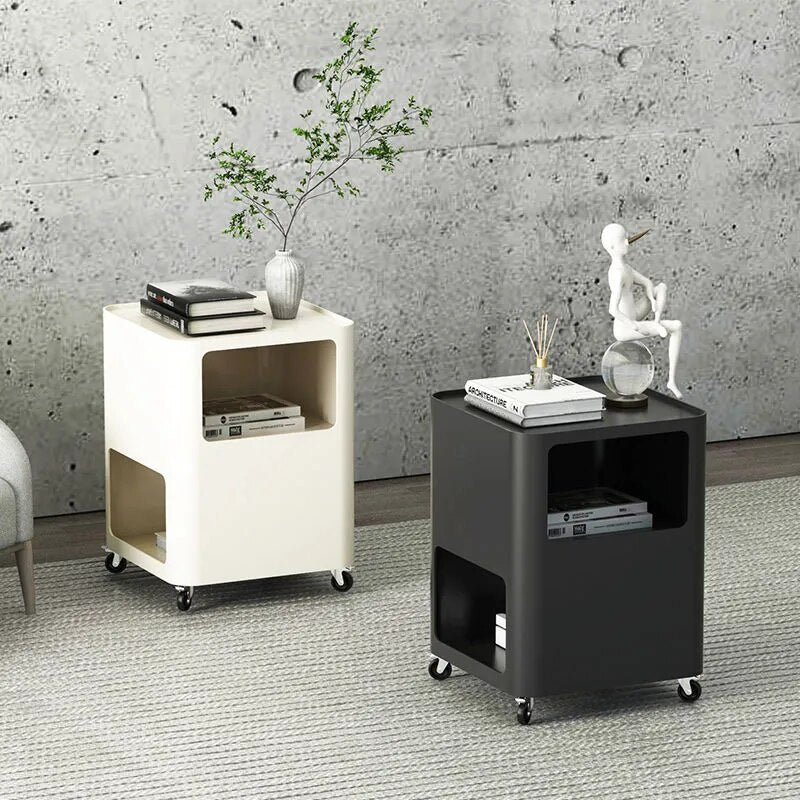 SkandiShop Jörn Side Table with rollers